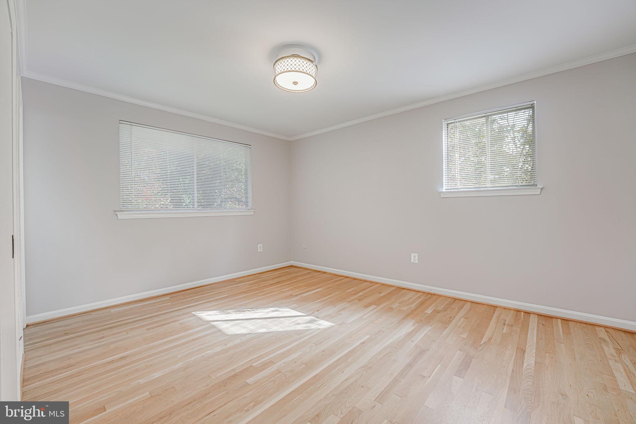 WEST SPRINGFIELD VILLAGE - Residential Lease