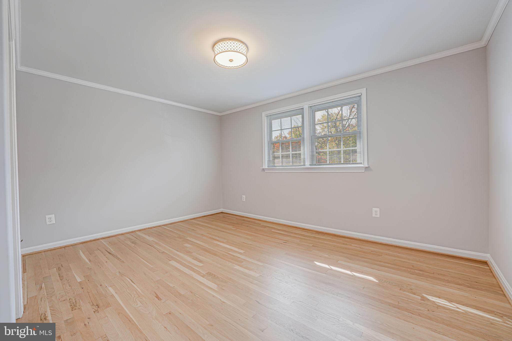 WEST SPRINGFIELD VILLAGE - Residential Lease