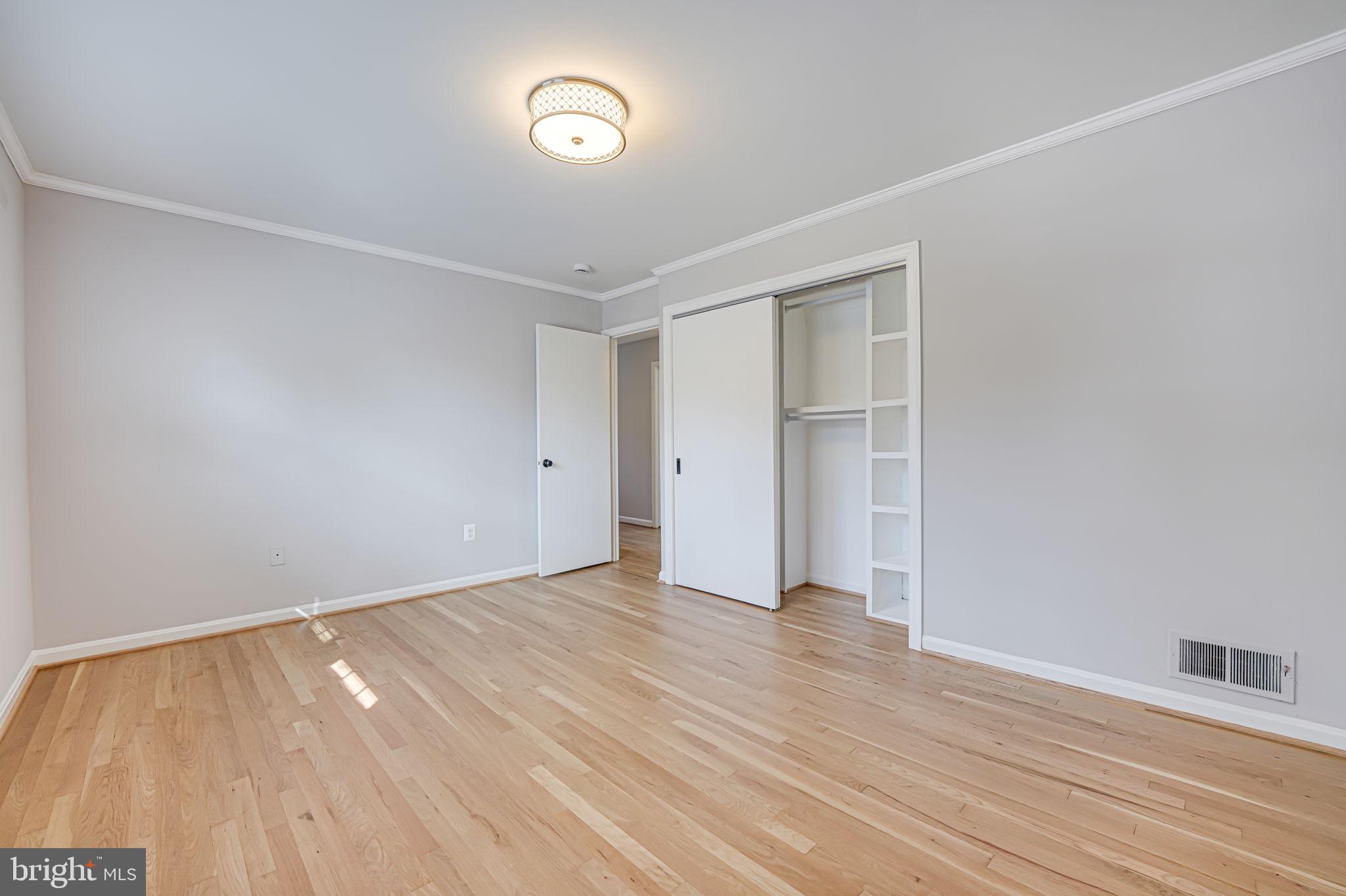 WEST SPRINGFIELD VILLAGE - Residential Lease