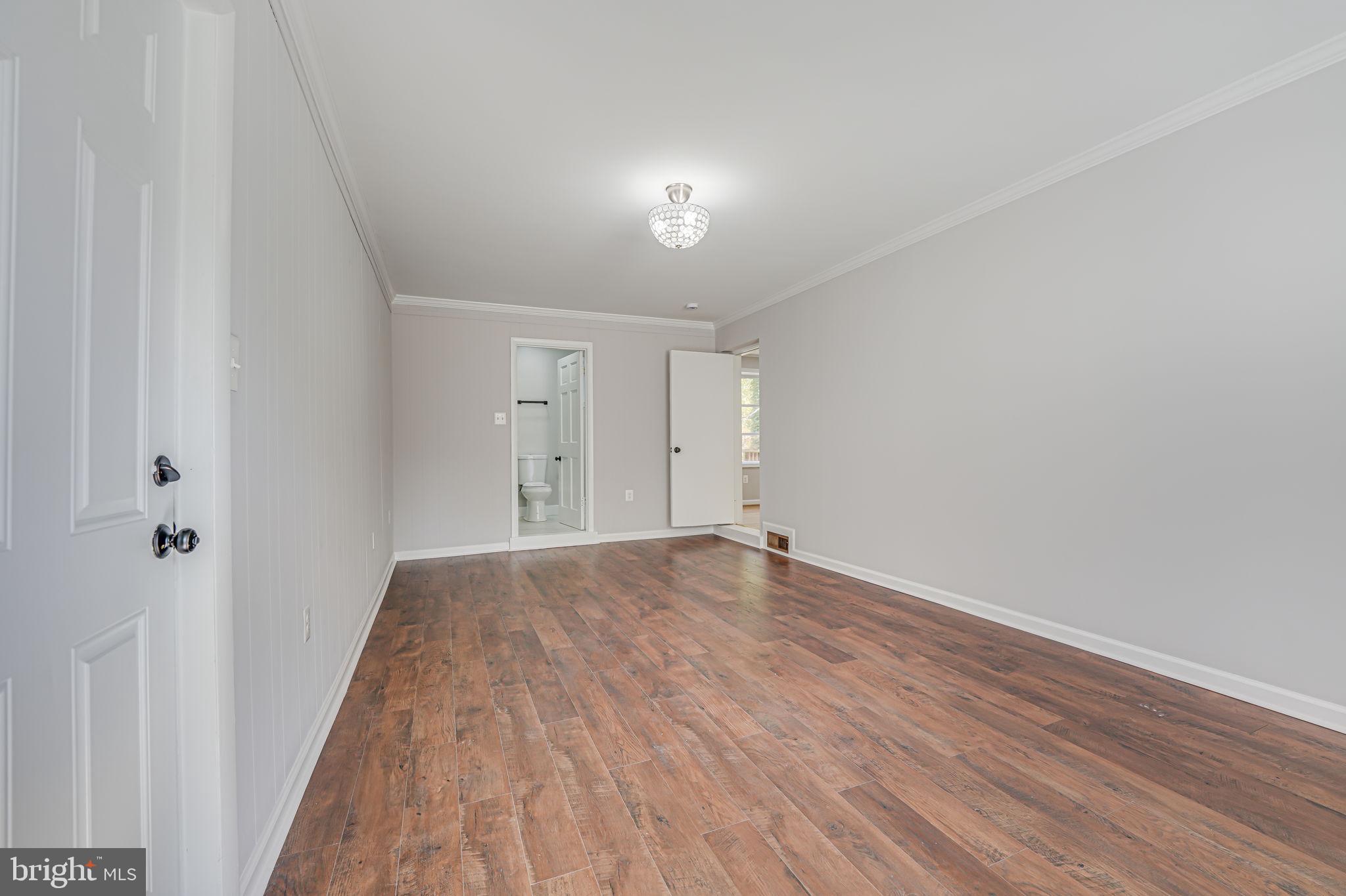 WEST SPRINGFIELD VILLAGE - Residential Lease