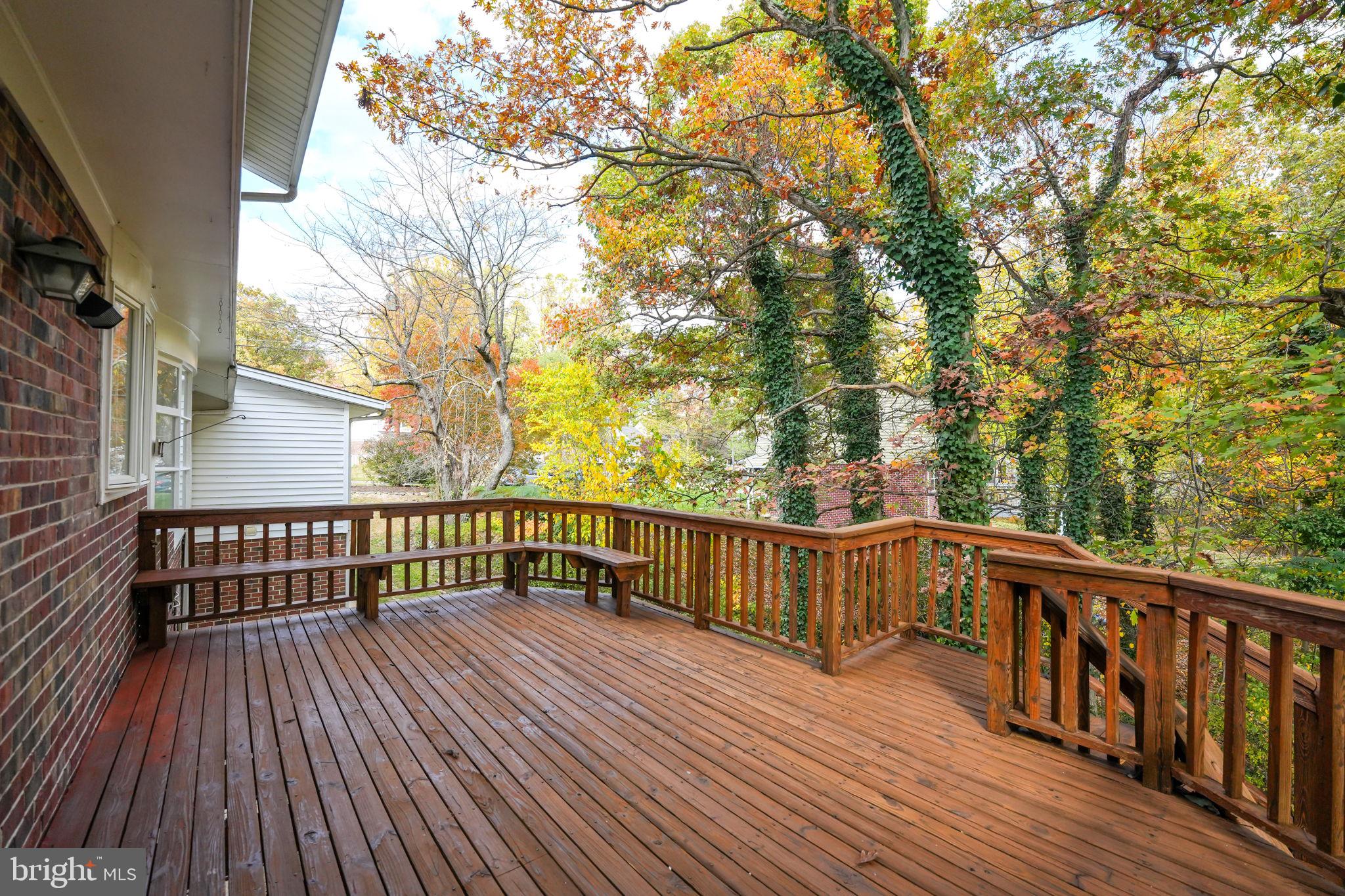 WEST SPRINGFIELD VILLAGE - Residential Lease