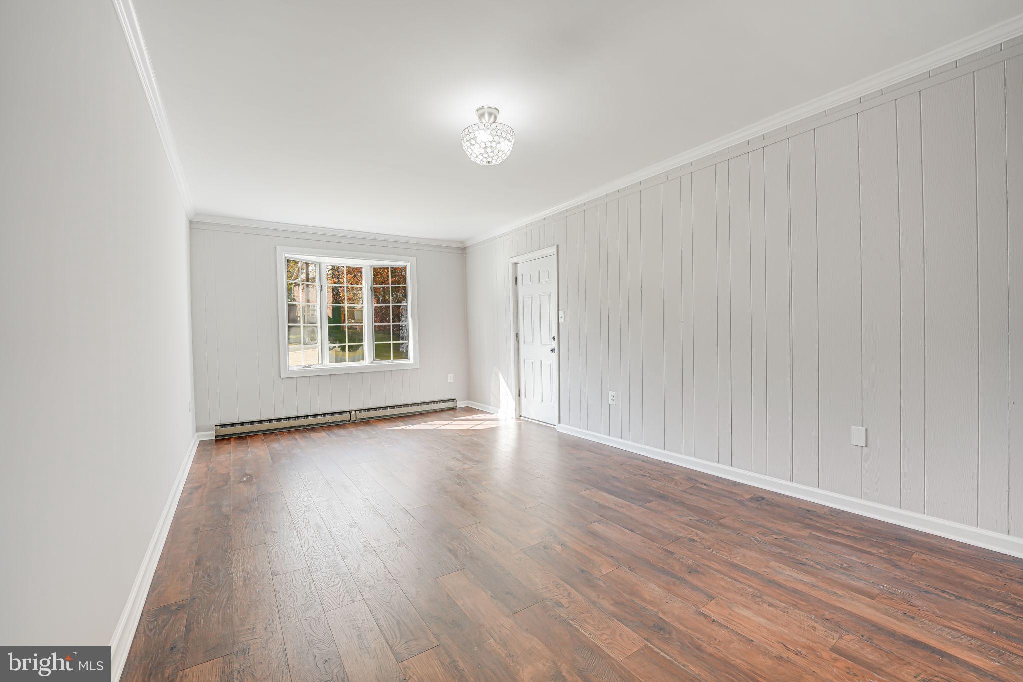 WEST SPRINGFIELD VILLAGE - Residential Lease