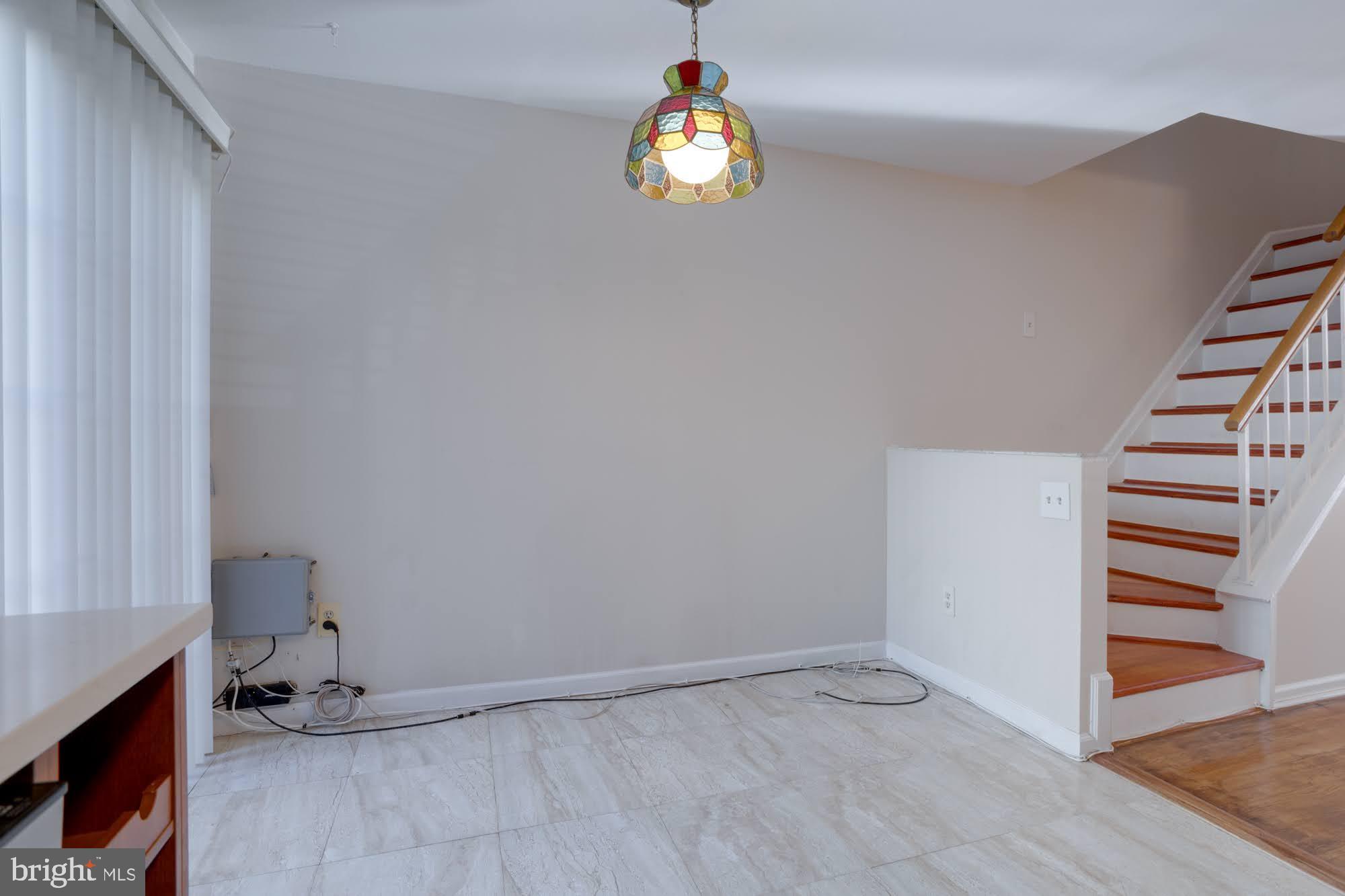 SPRINGFIELD OAKS - Residential Lease