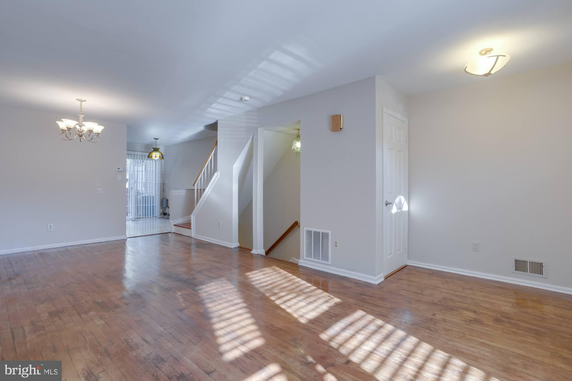 SPRINGFIELD OAKS - Residential Lease