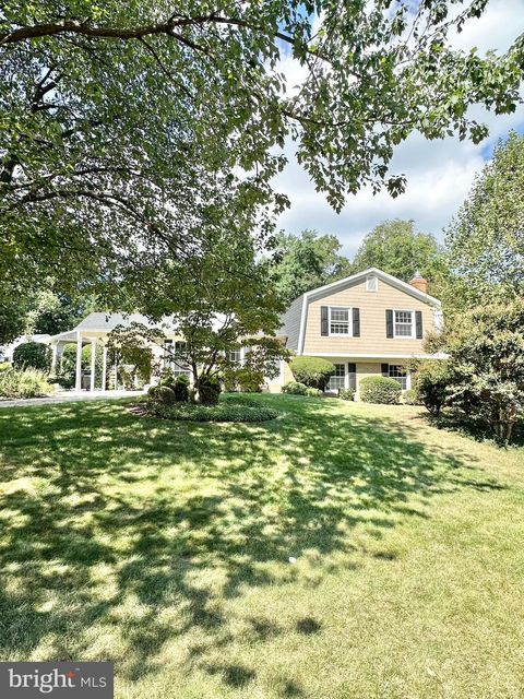 4410 WOODCHUCK COURT ANNANDALE VA 22003