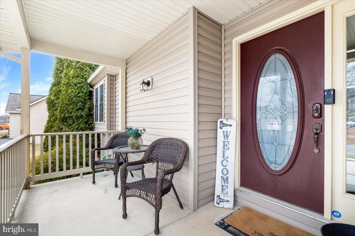 213 CREIGHTON COURT