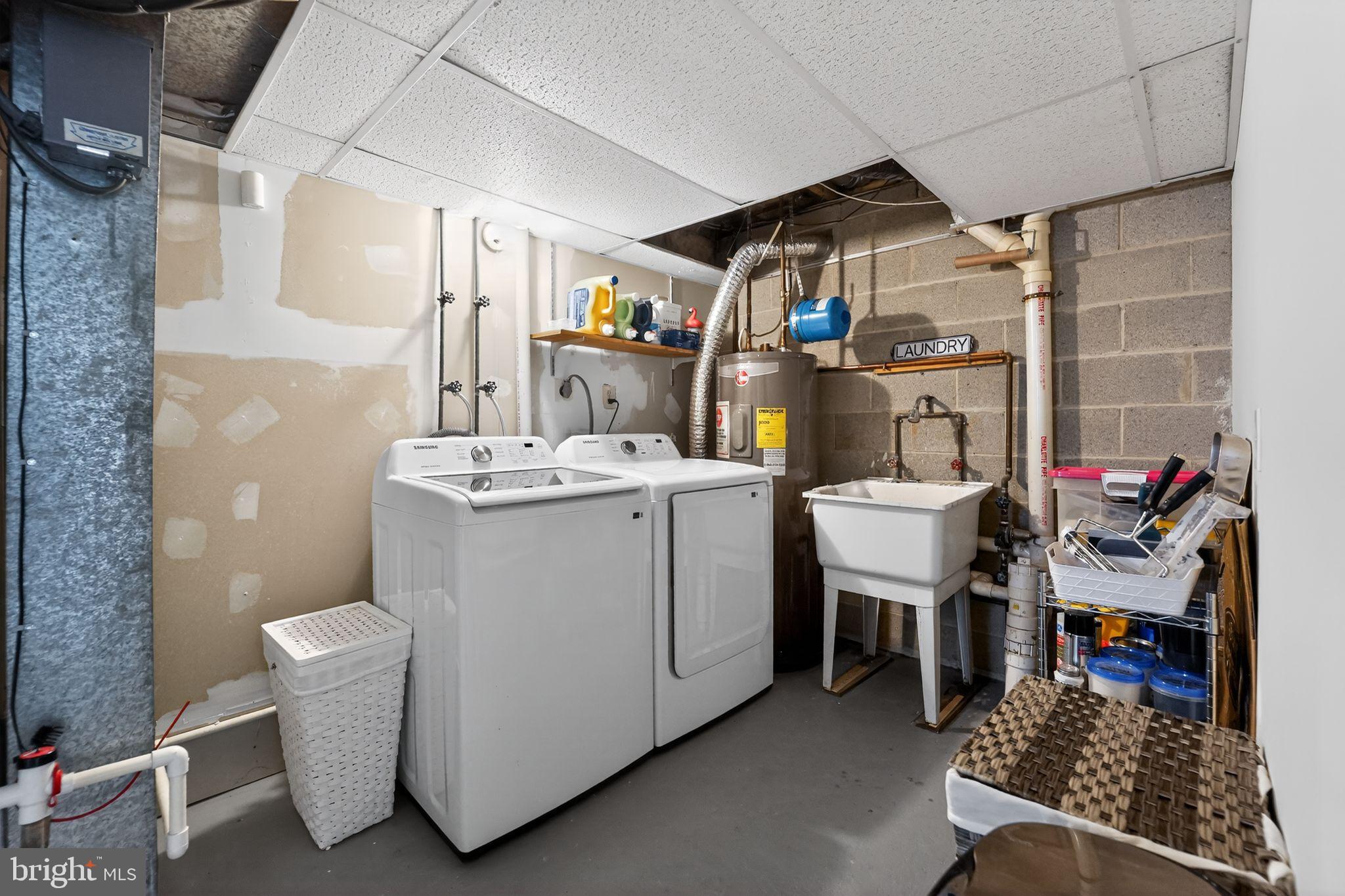 LINTHICUM HILLS - Residential