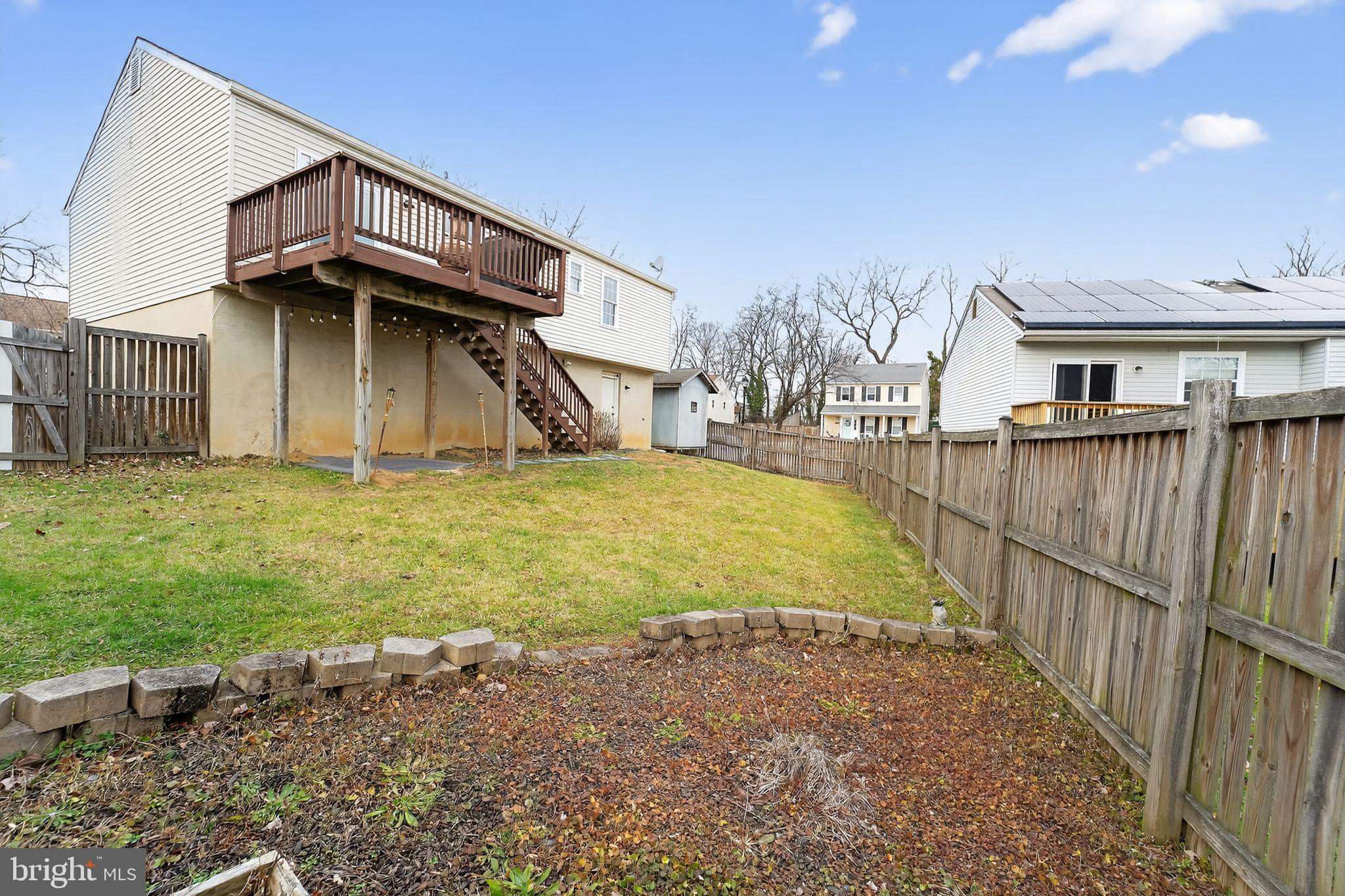 LINTHICUM HILLS - Residential