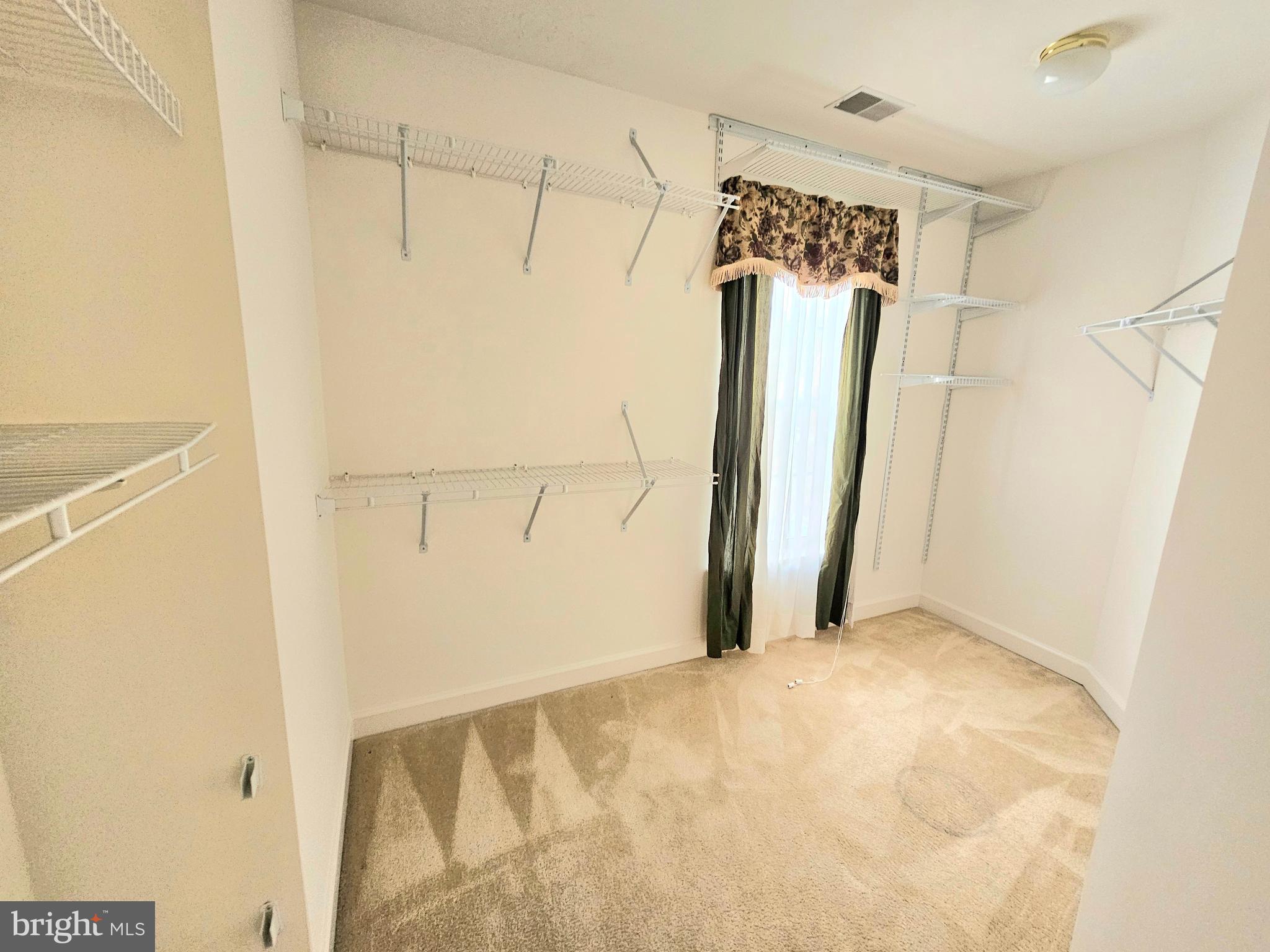 POTOMAC RIDGE-PLAT 1> - Residential