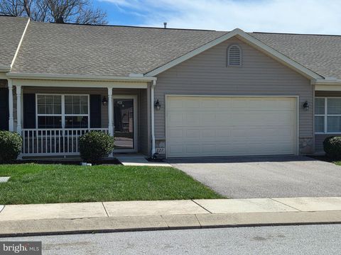 227 PALOMINO WAY 164 RED LION PA 17356