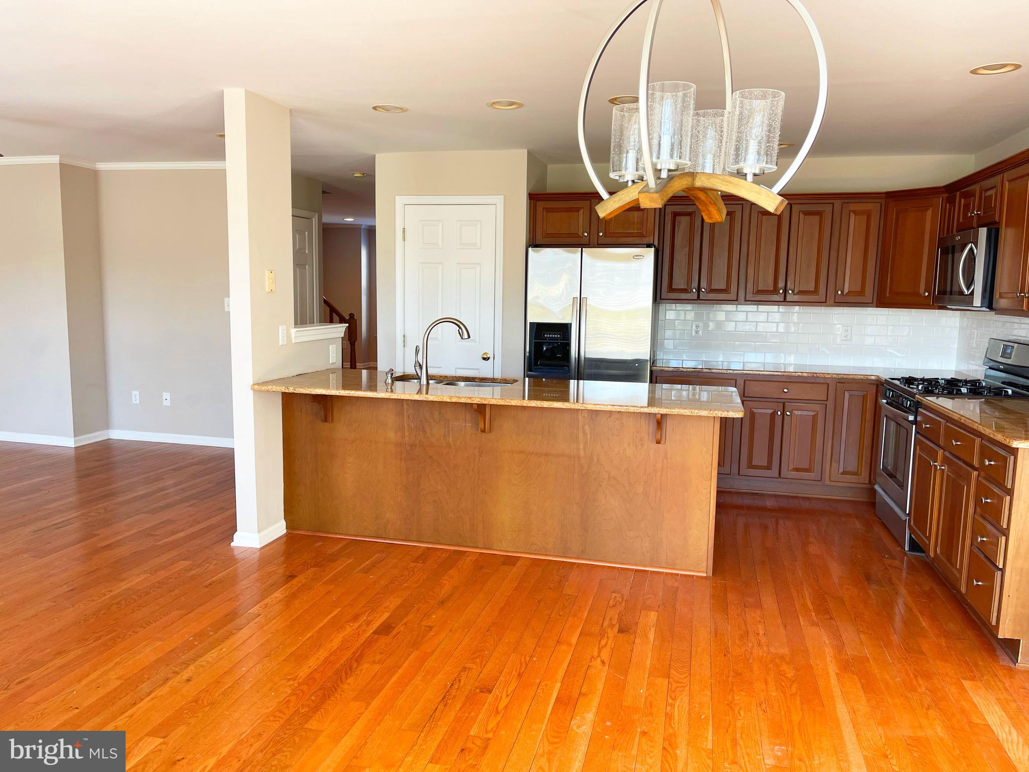 BLUE BELL CC - Residential Lease