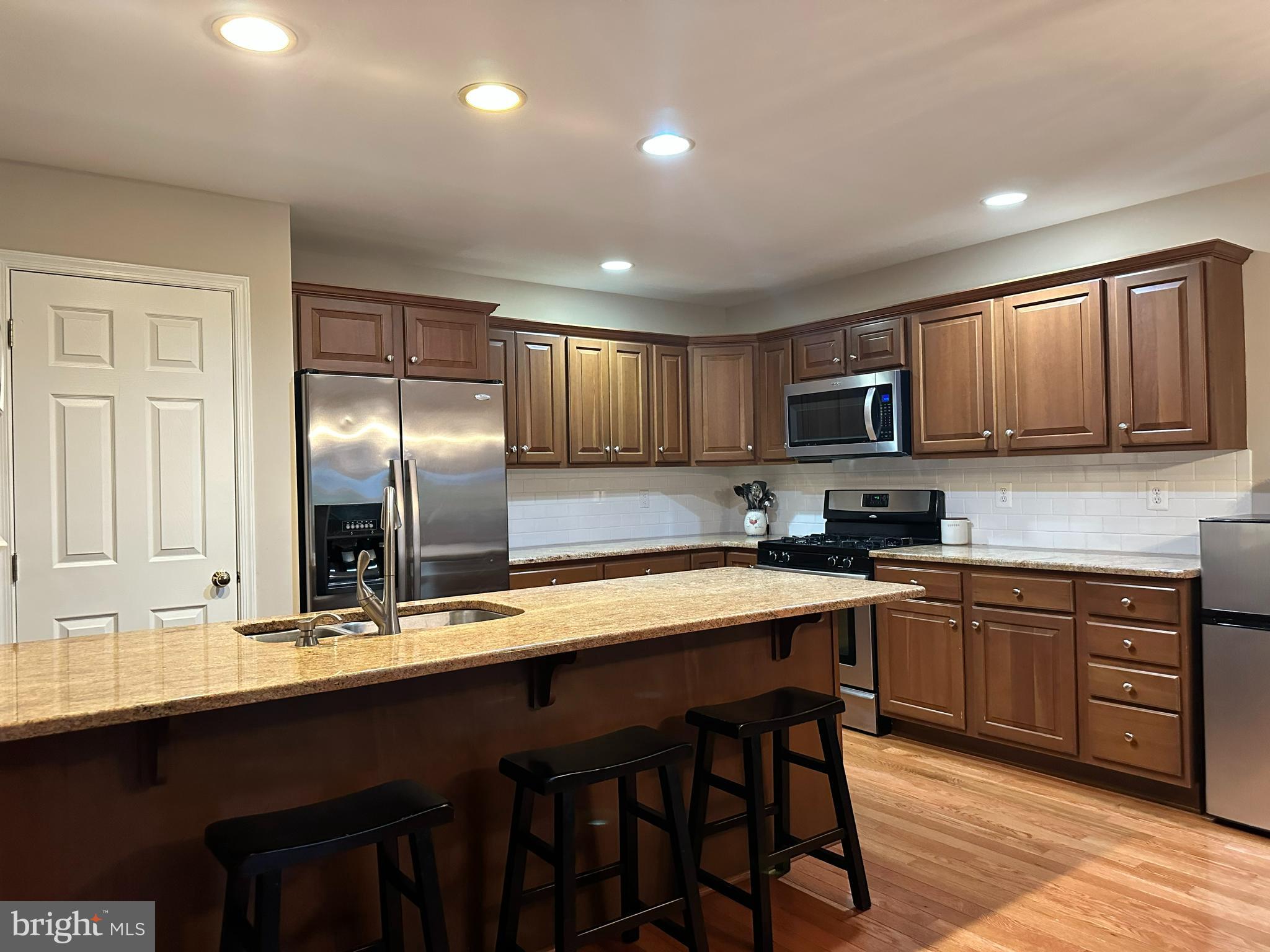 BLUE BELL CC - Residential Lease