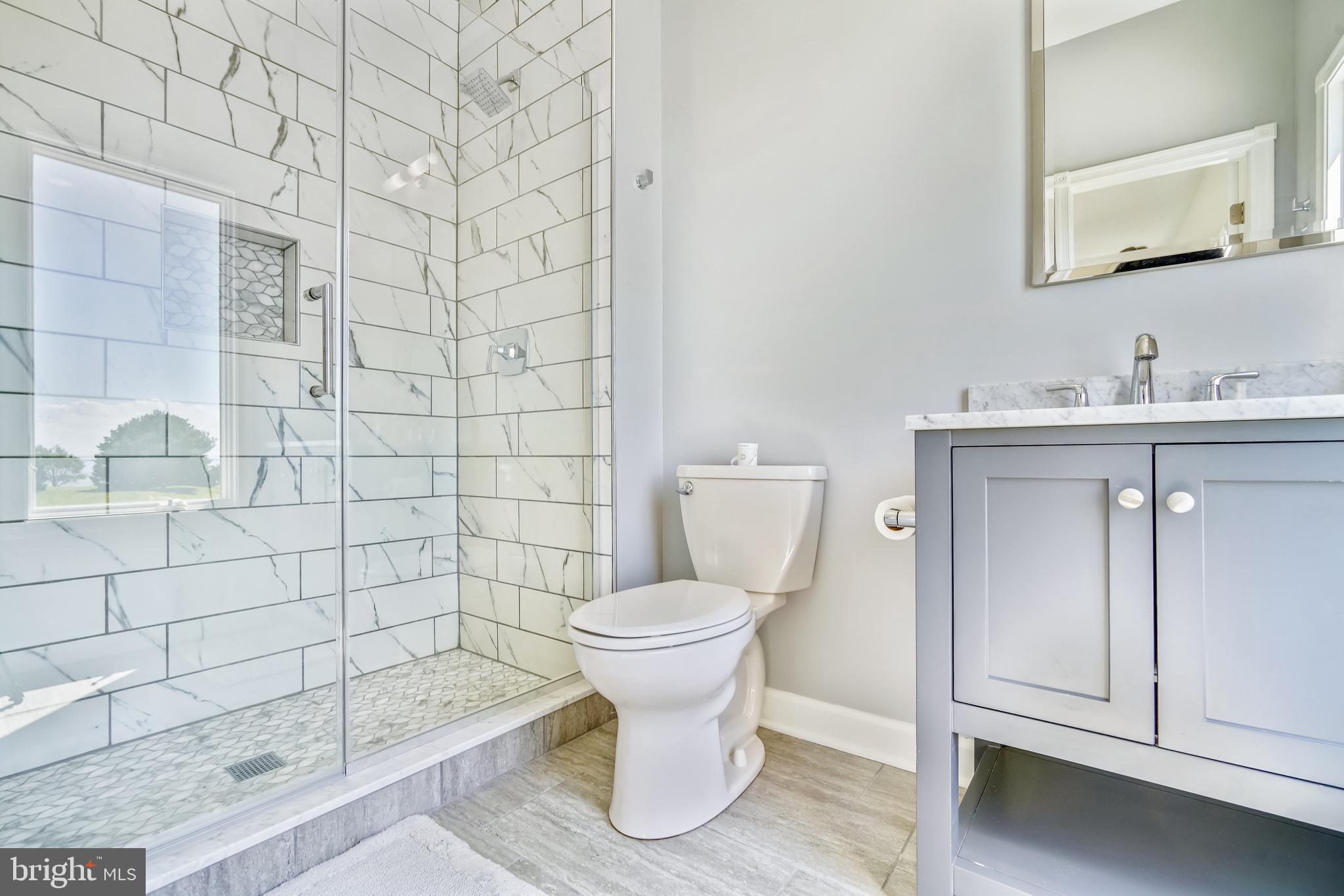 BENNETT POINT - Residential