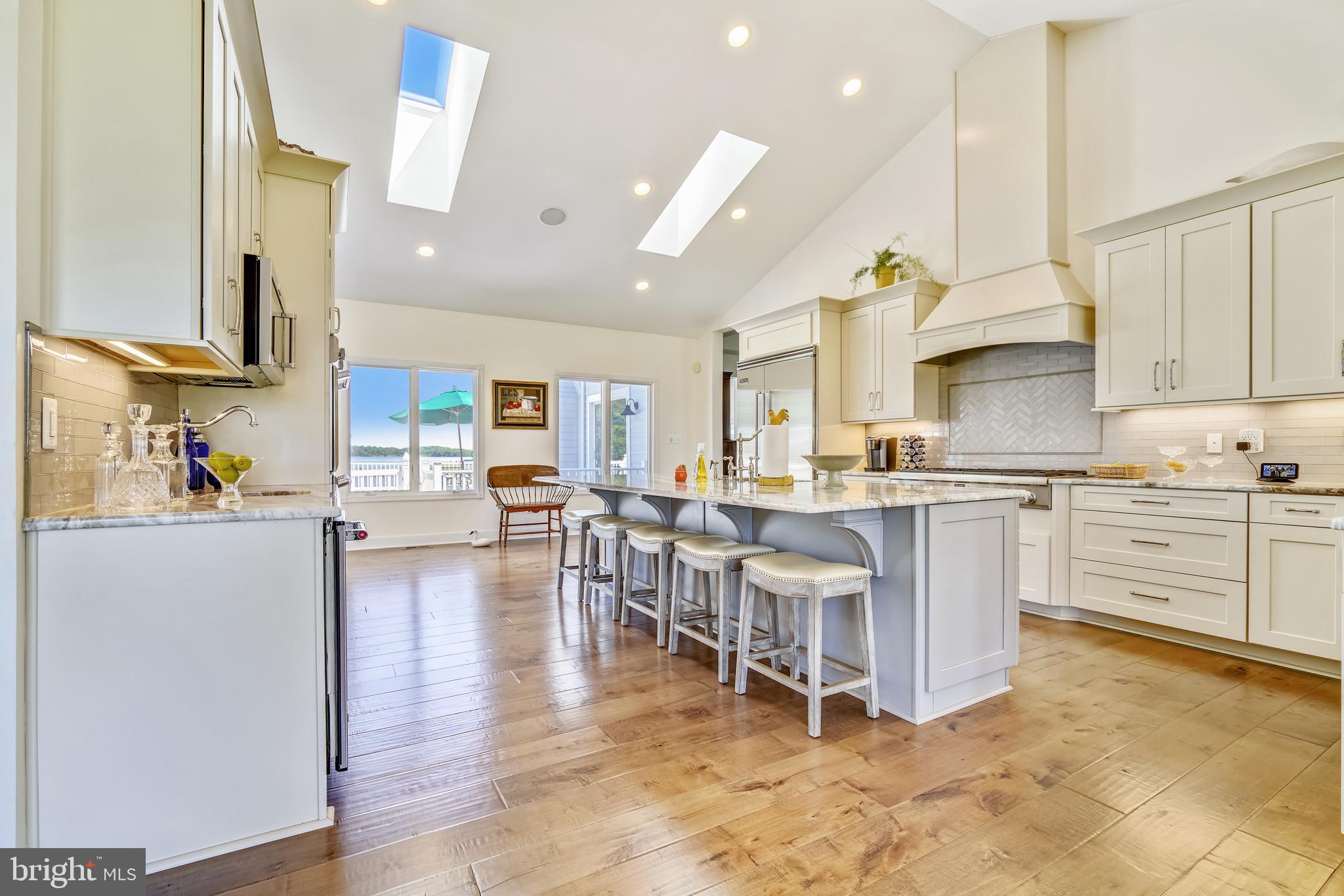 BENNETT POINT - Residential