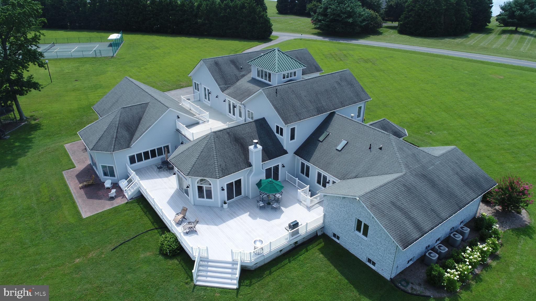 BENNETT POINT - Residential