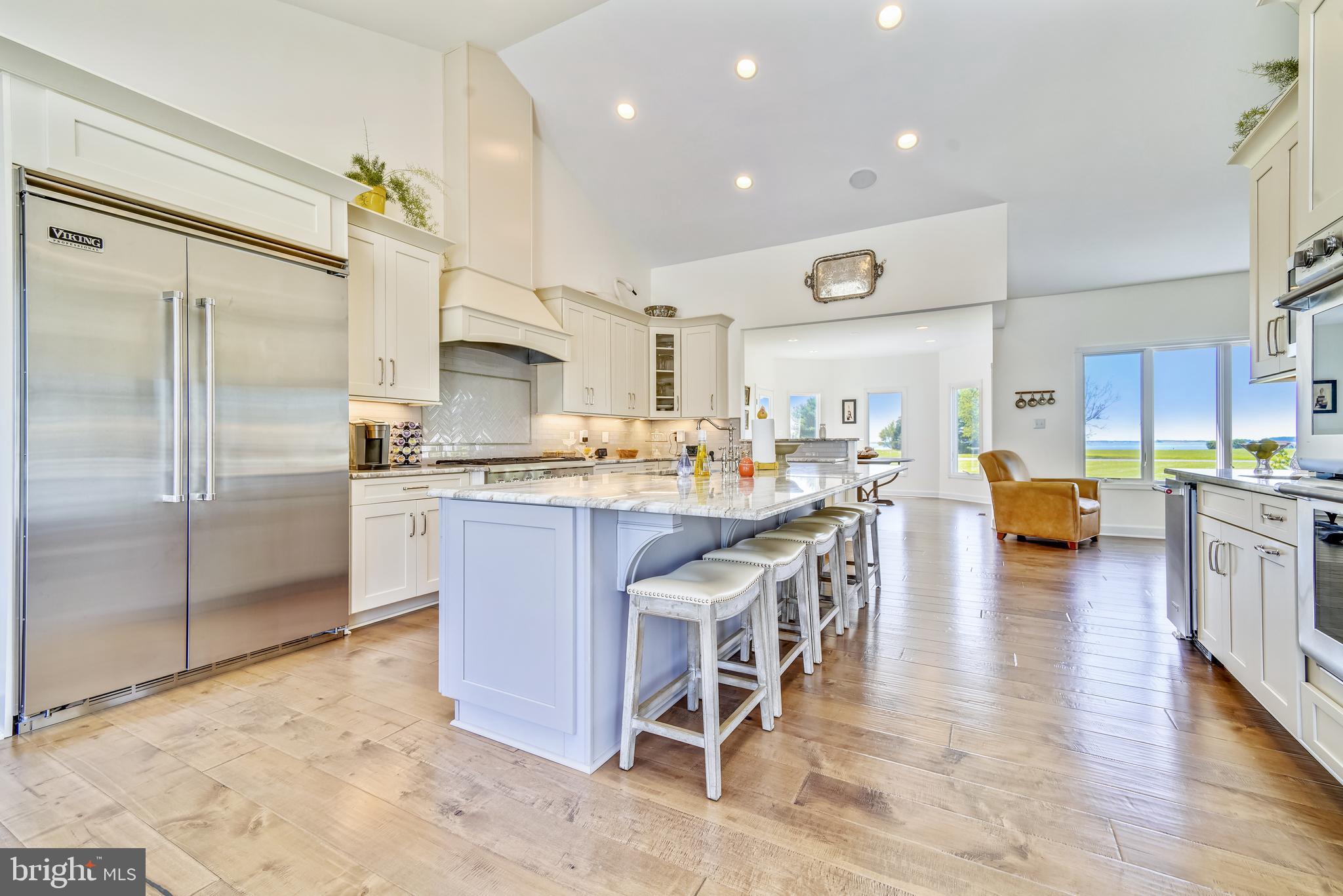 BENNETT POINT - Residential