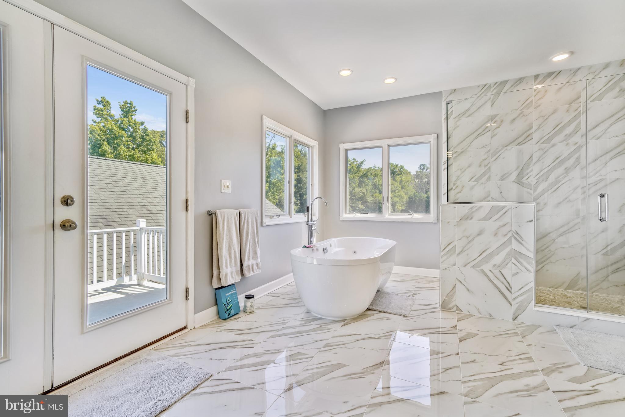 BENNETT POINT - Residential