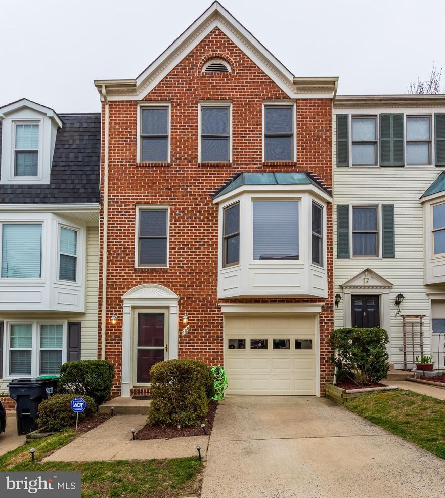 Beautiful 3 level Townhome with Garage. Spacious, open, light filled home with a spacious kitchen, large deck and fully fenced back yard. Close to 95, Quantico, commuter lots & shopping. This will not last!!