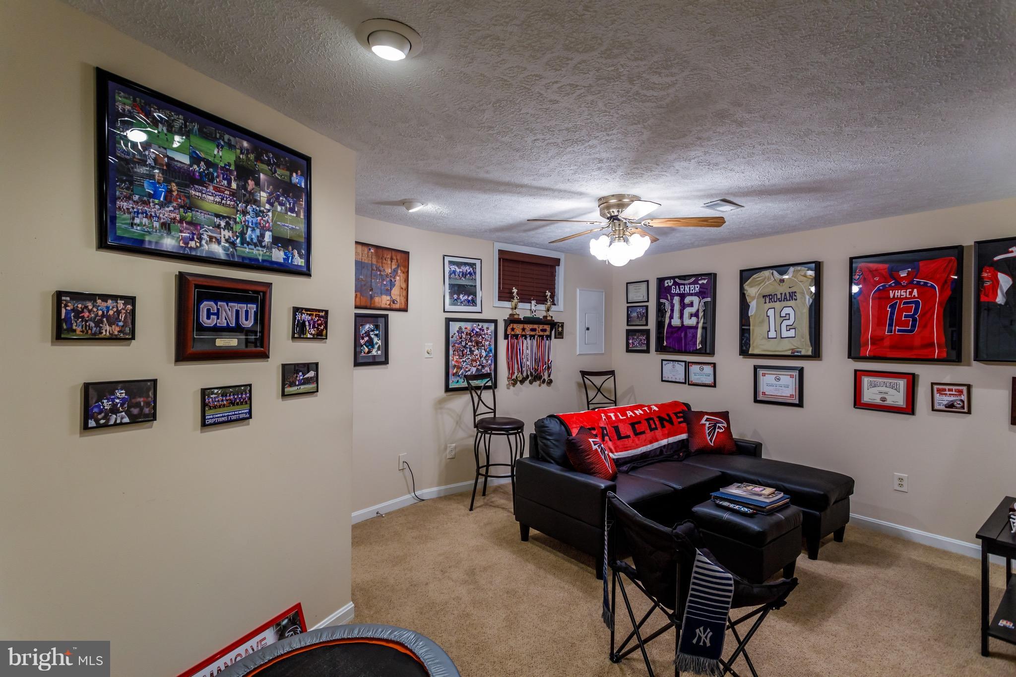 TOWNES OF ASHLEIGH - Residential