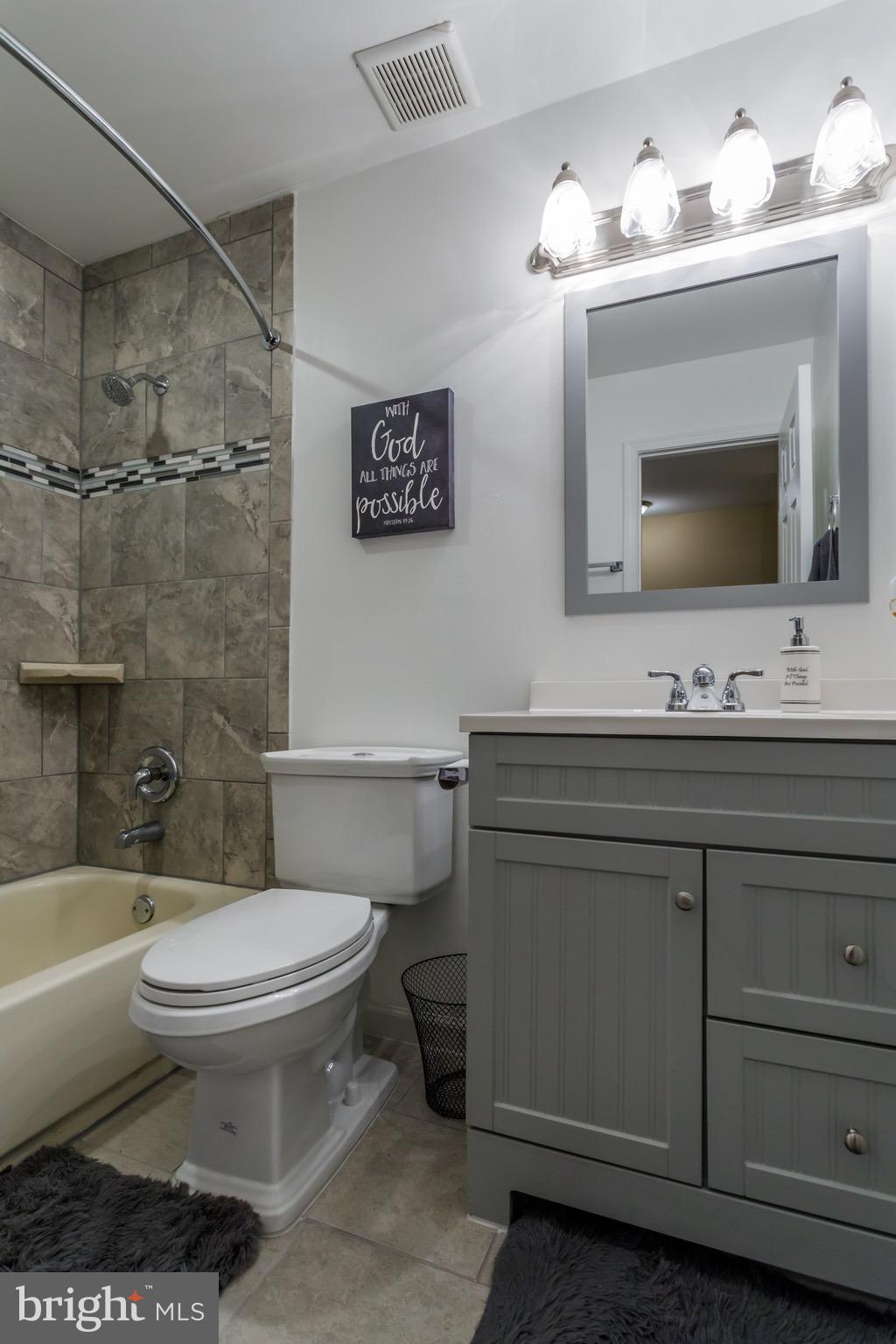 TOWNES OF ASHLEIGH - Residential