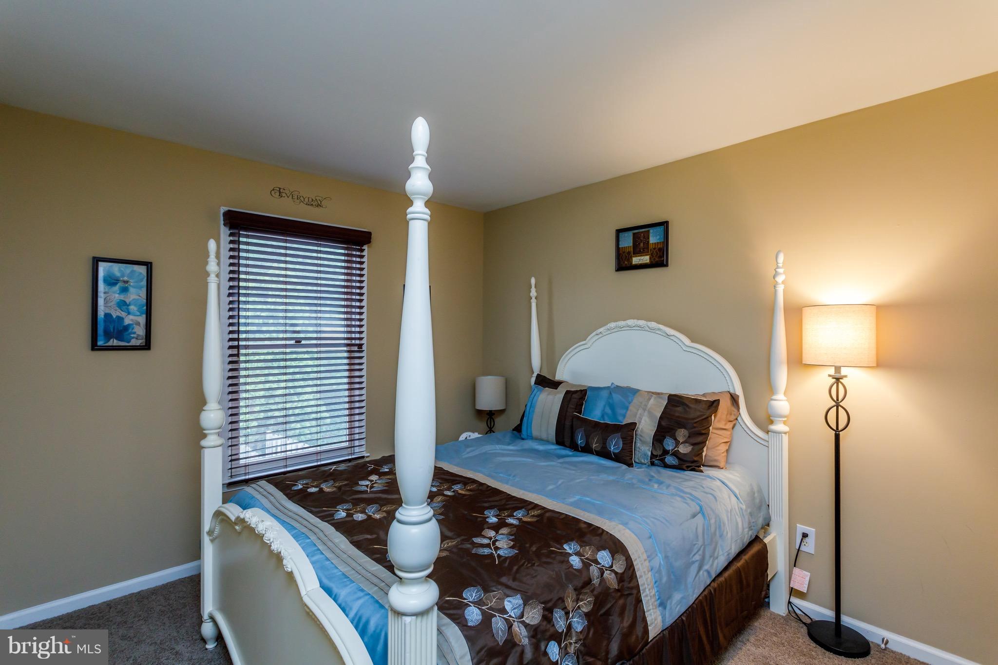 TOWNES OF ASHLEIGH - Residential