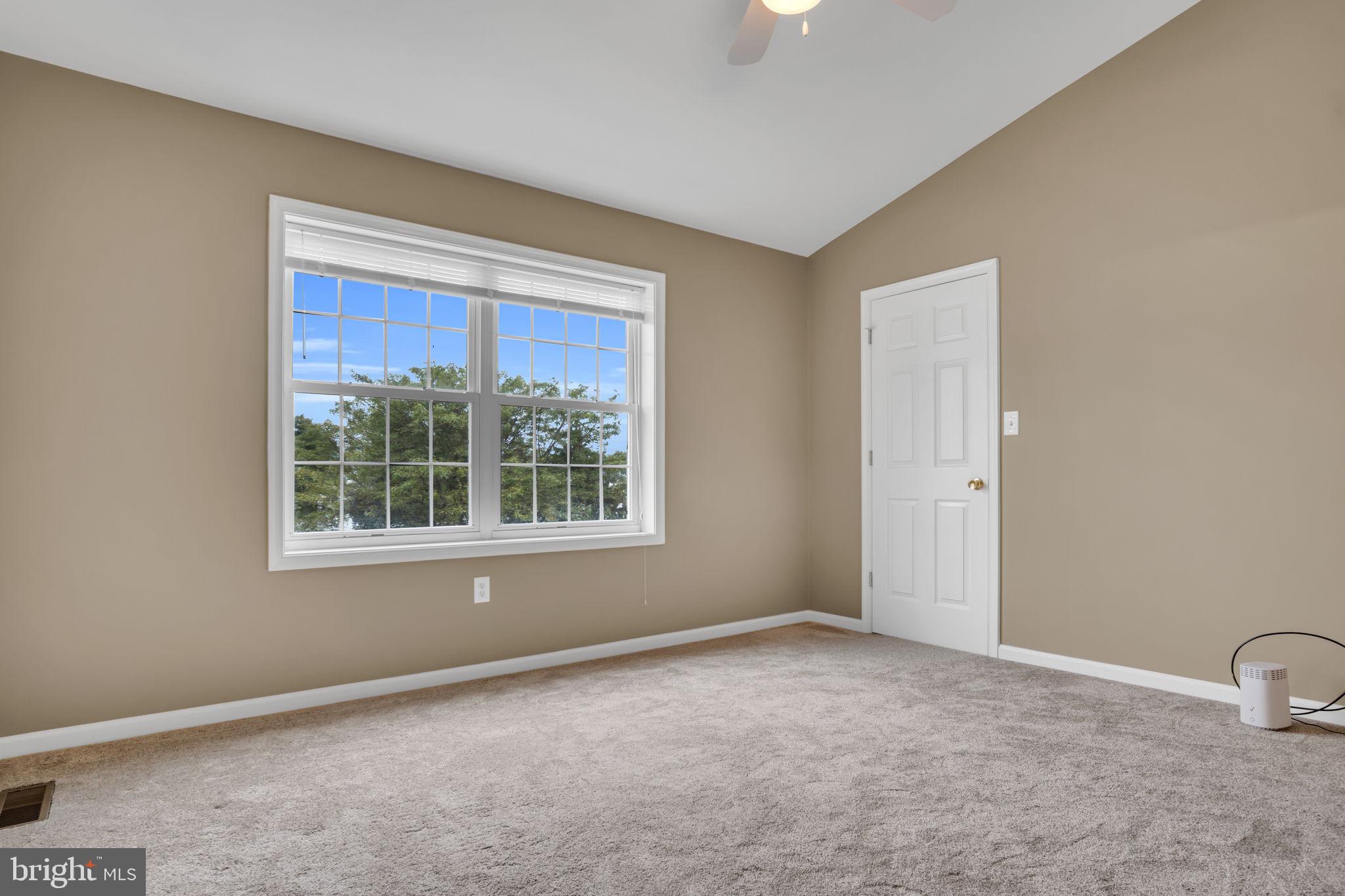 CLOVER LEE - Residential