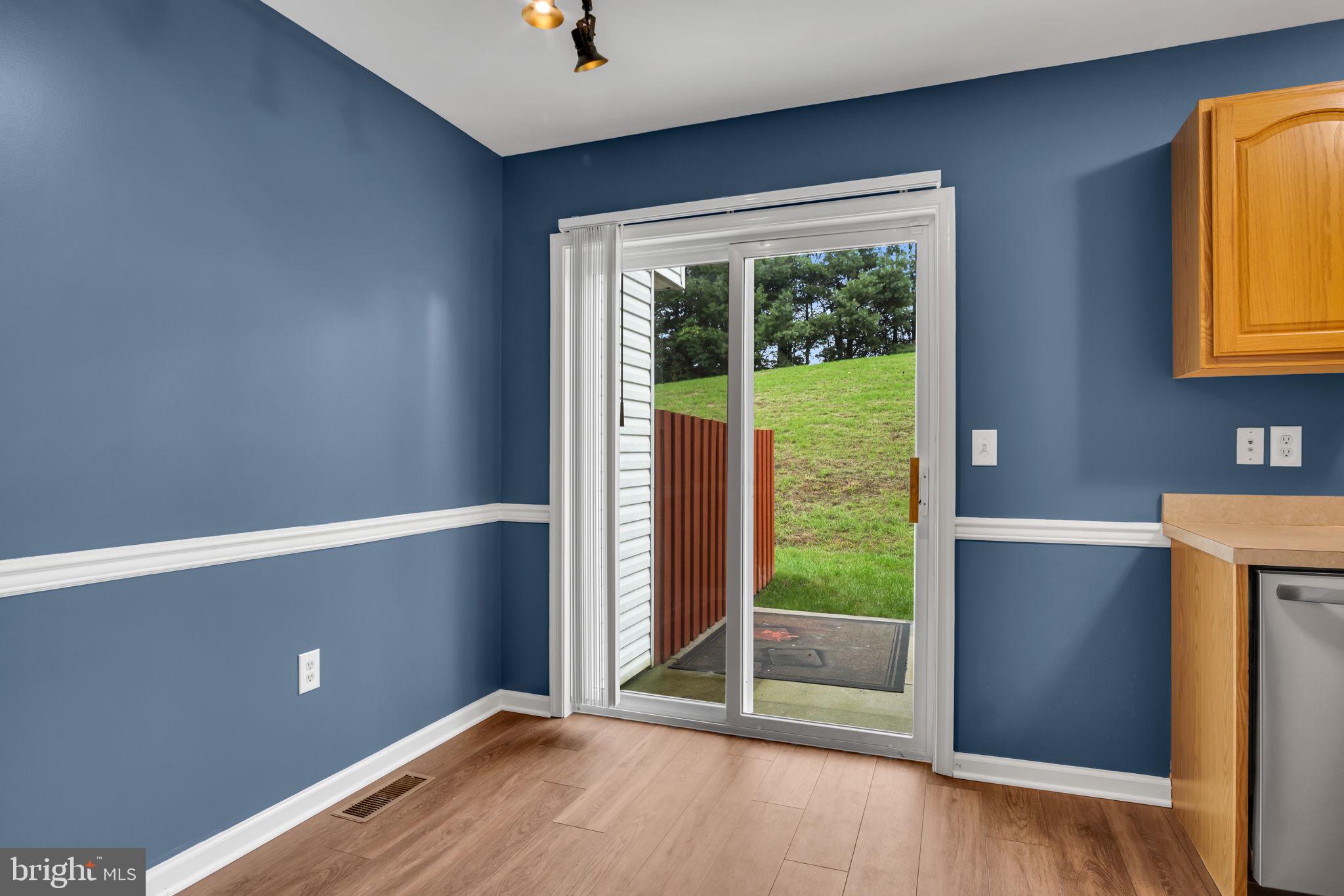 CLOVER LEE - Residential