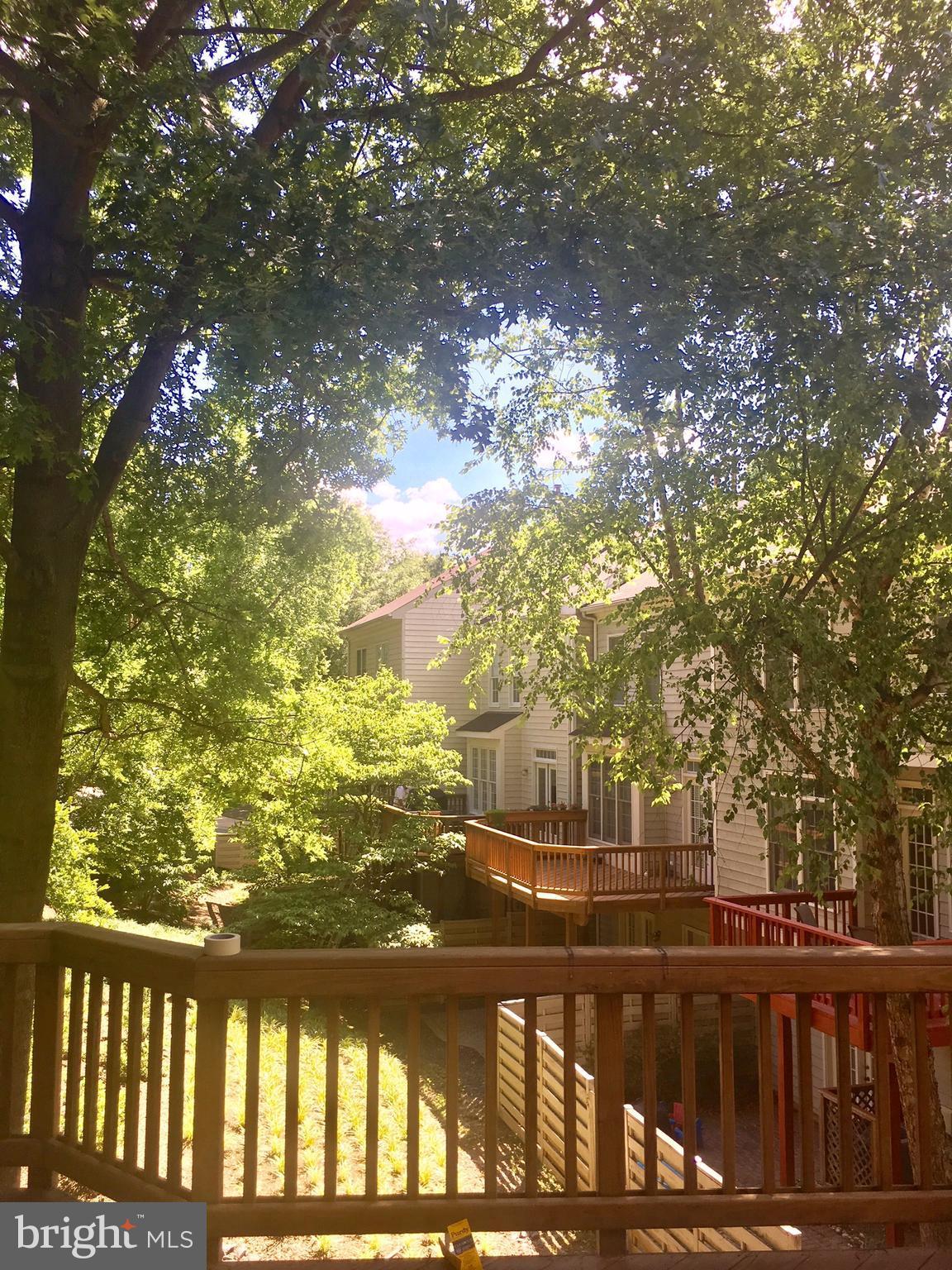 RESTON - Residential Lease