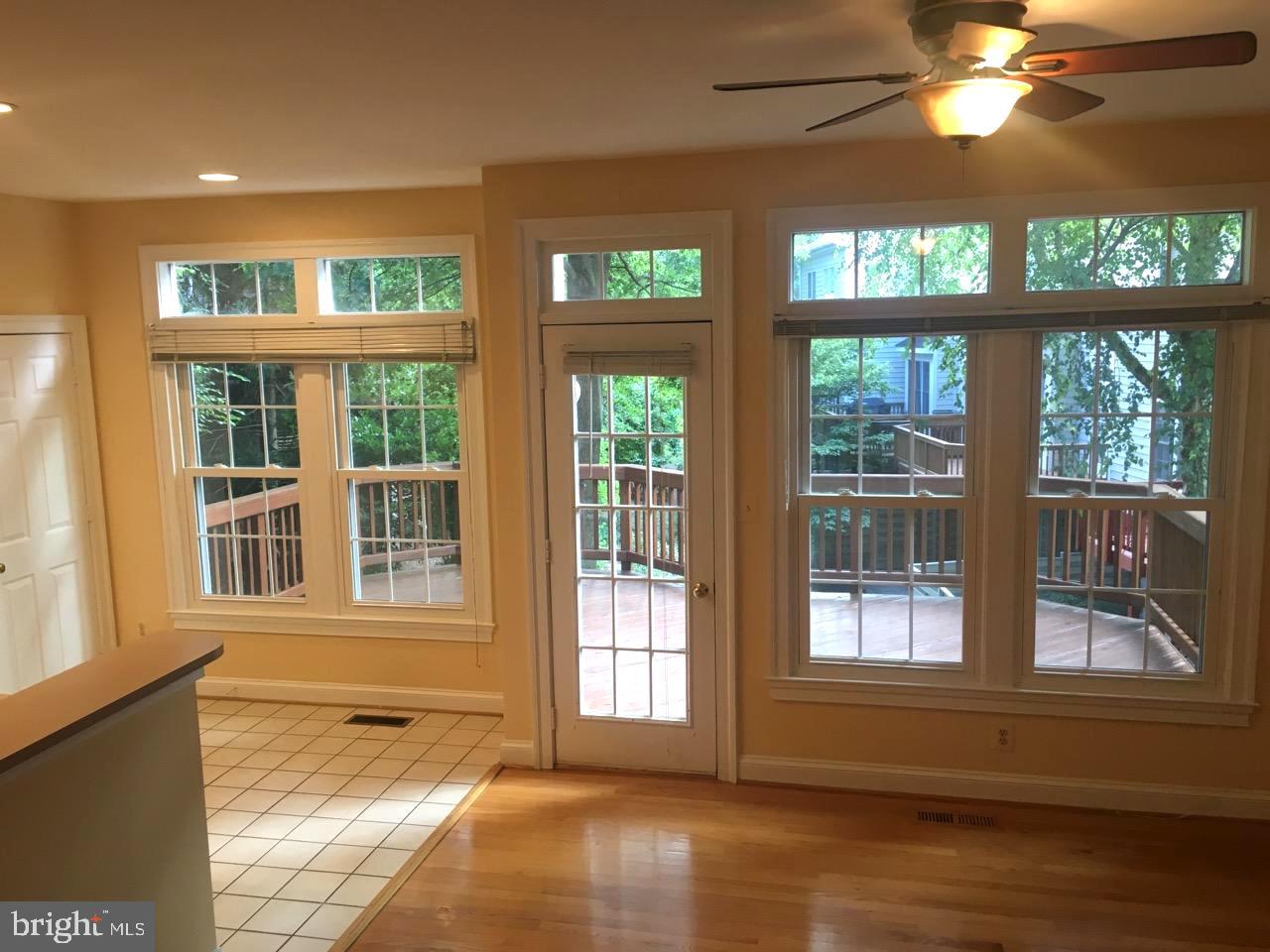 RESTON - Residential Lease