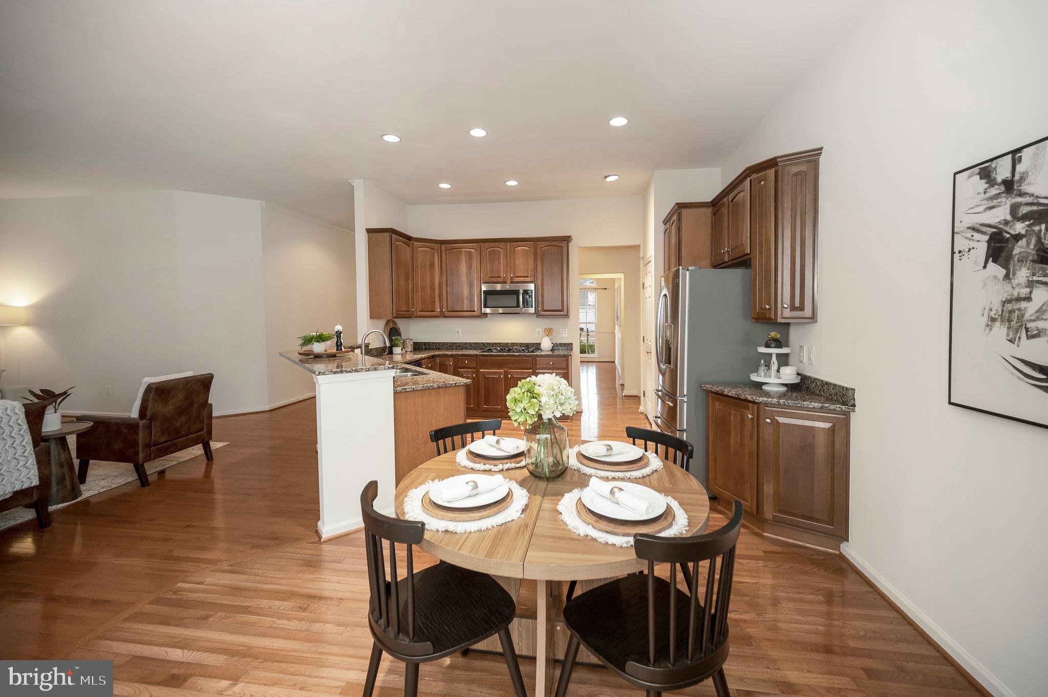 VIRGINIA HERITAGE AT LEE'S PARK - Residential