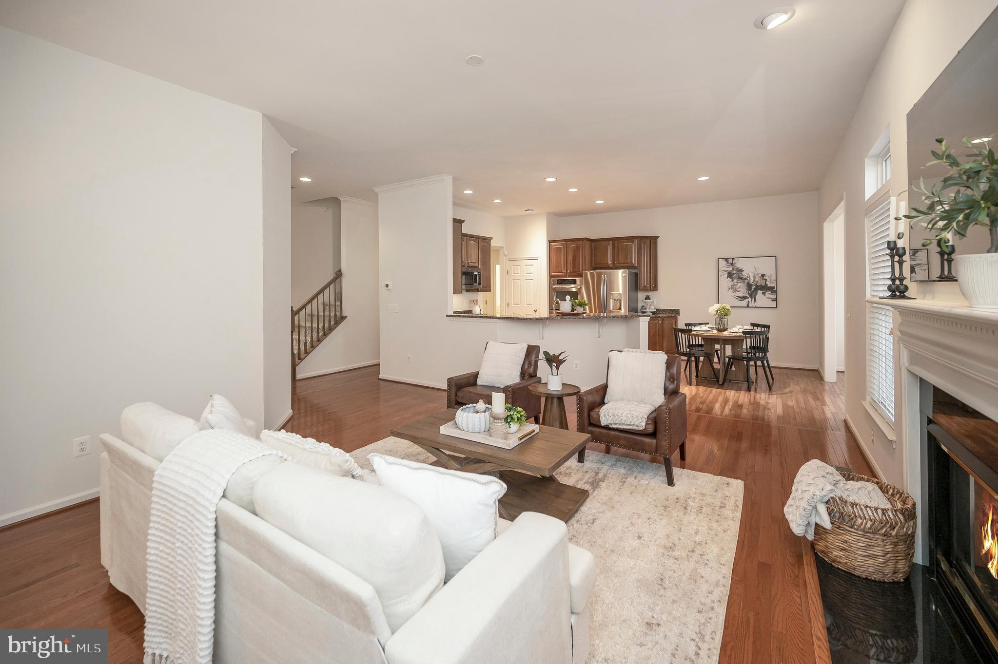 VIRGINIA HERITAGE AT LEE'S PARK - Residential