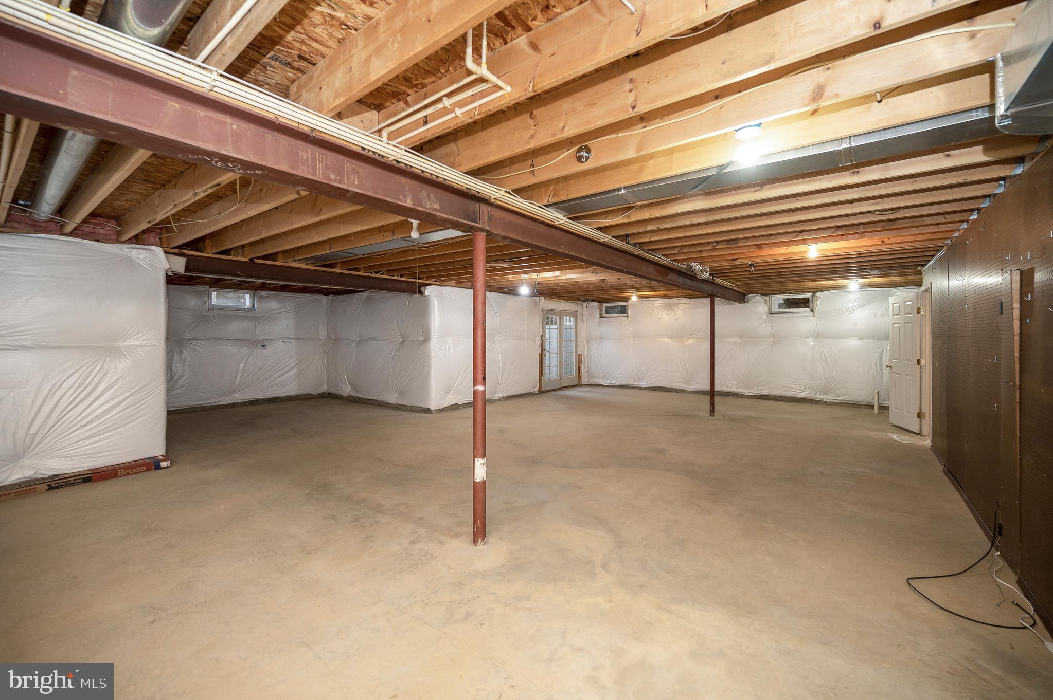 VIRGINIA HERITAGE AT LEE'S PARK - Residential