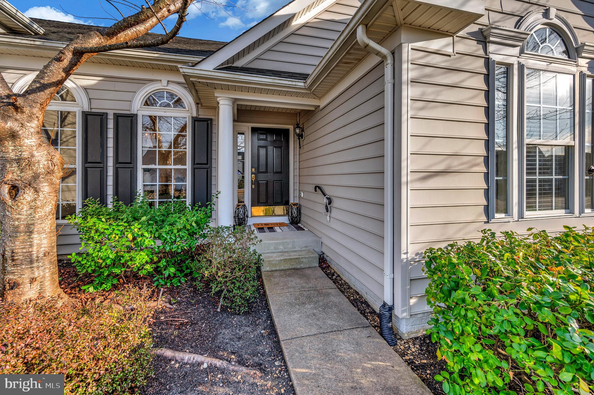 VIRGINIA HERITAGE AT LEE'S PARK - Residential