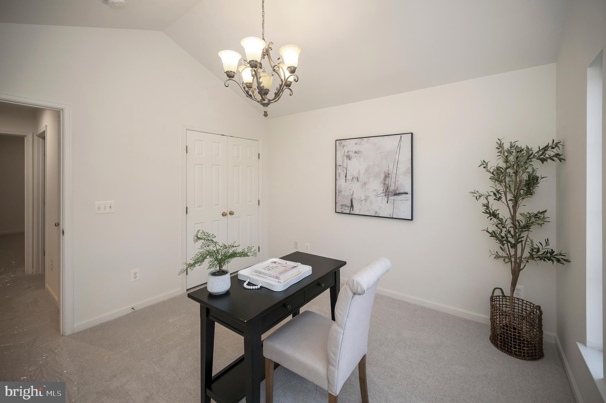 VIRGINIA HERITAGE AT LEE'S PARK - Residential