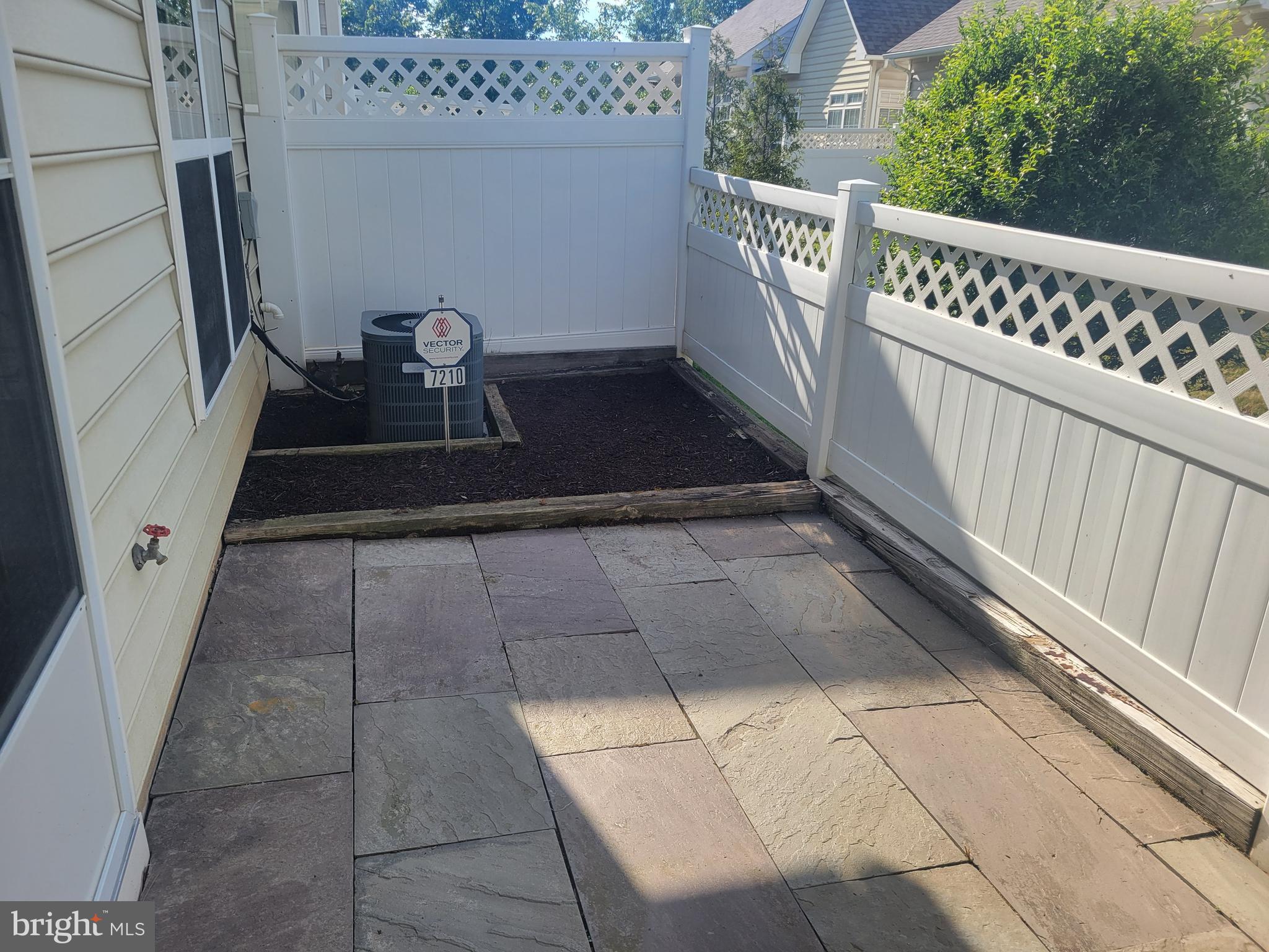 VICTORIA FALLS 2 - Residential