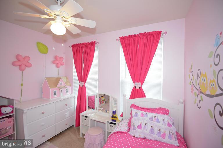 EAST GATE ONE - Residential Lease