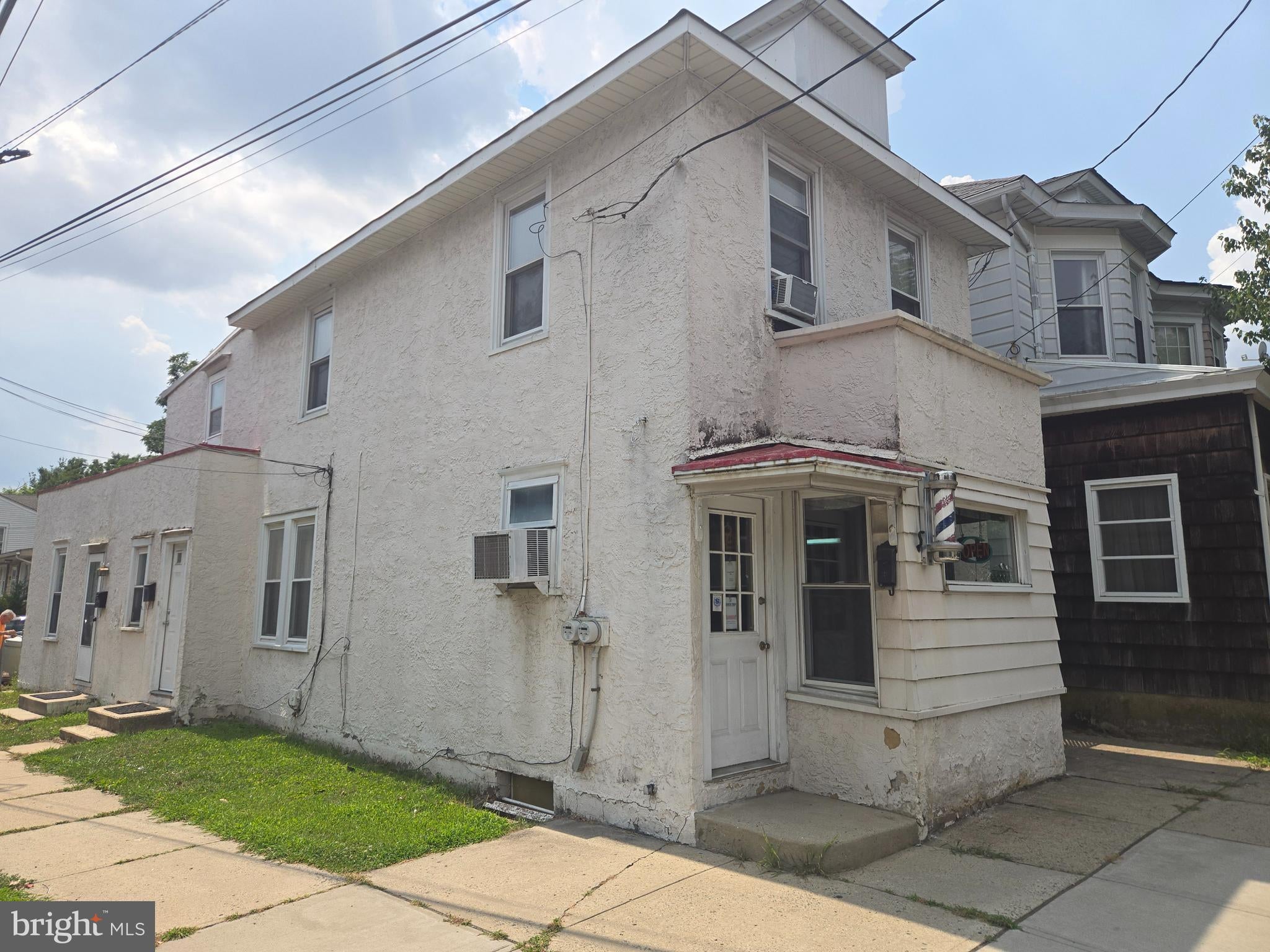2841 S BROAD STREET