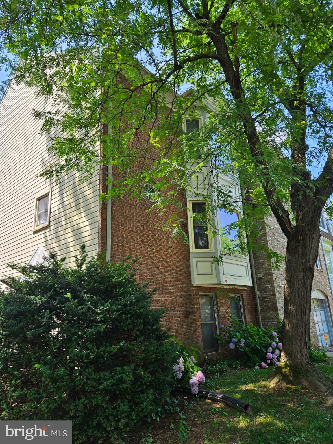 13152 KARA LANE