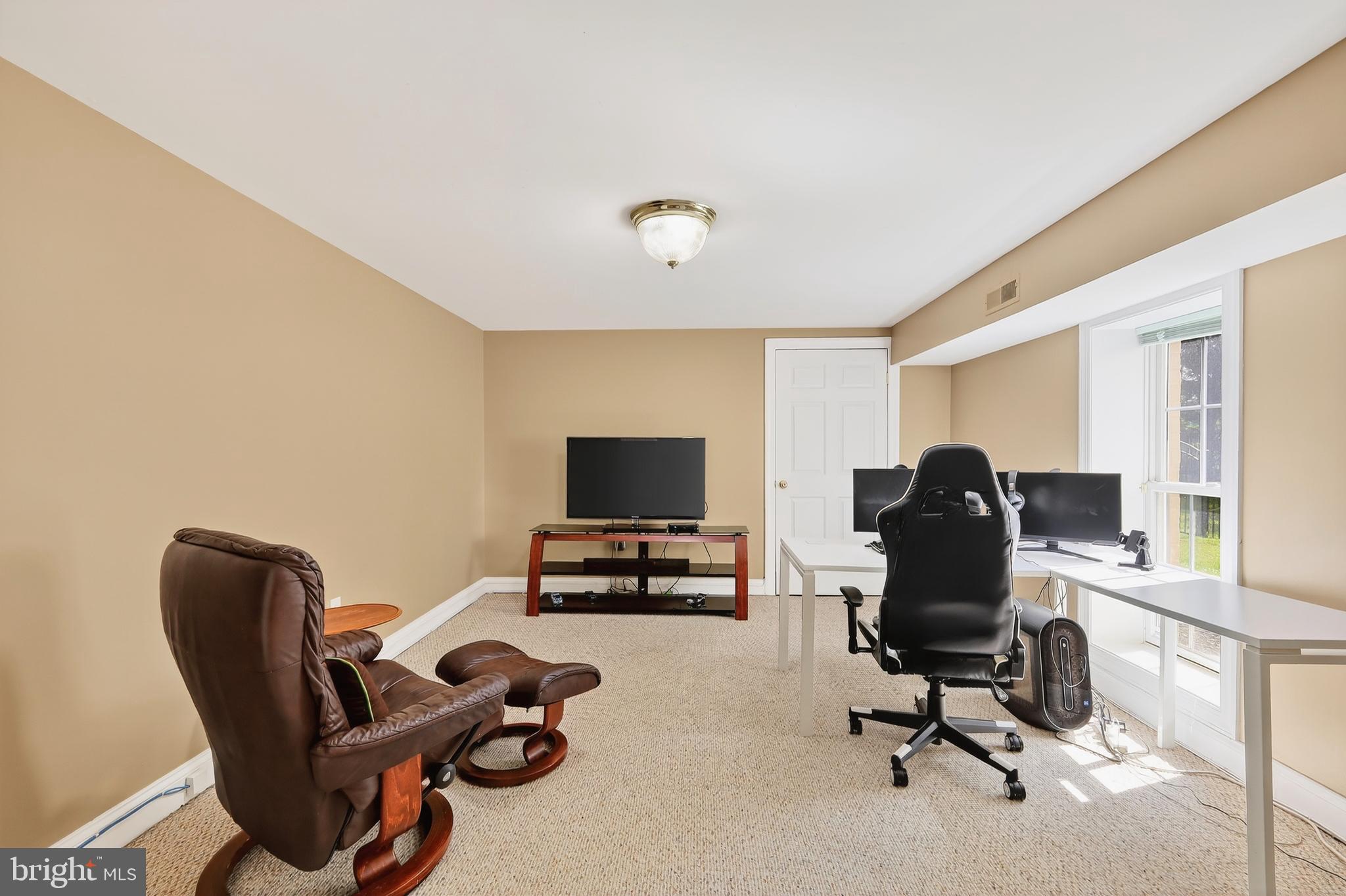 PINDELL WOODS - Residential