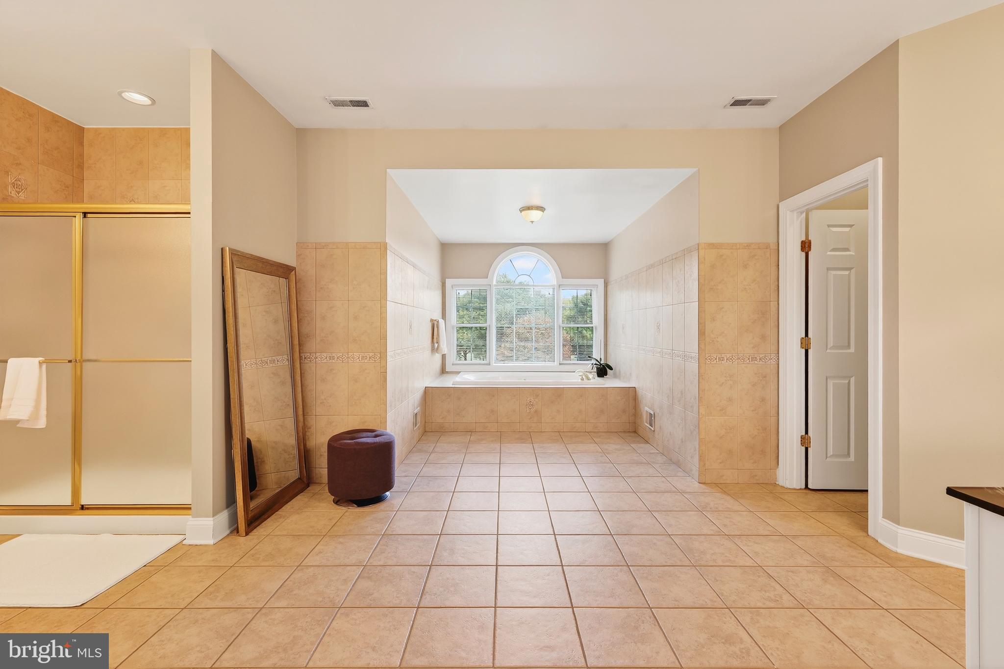 PINDELL WOODS - Residential