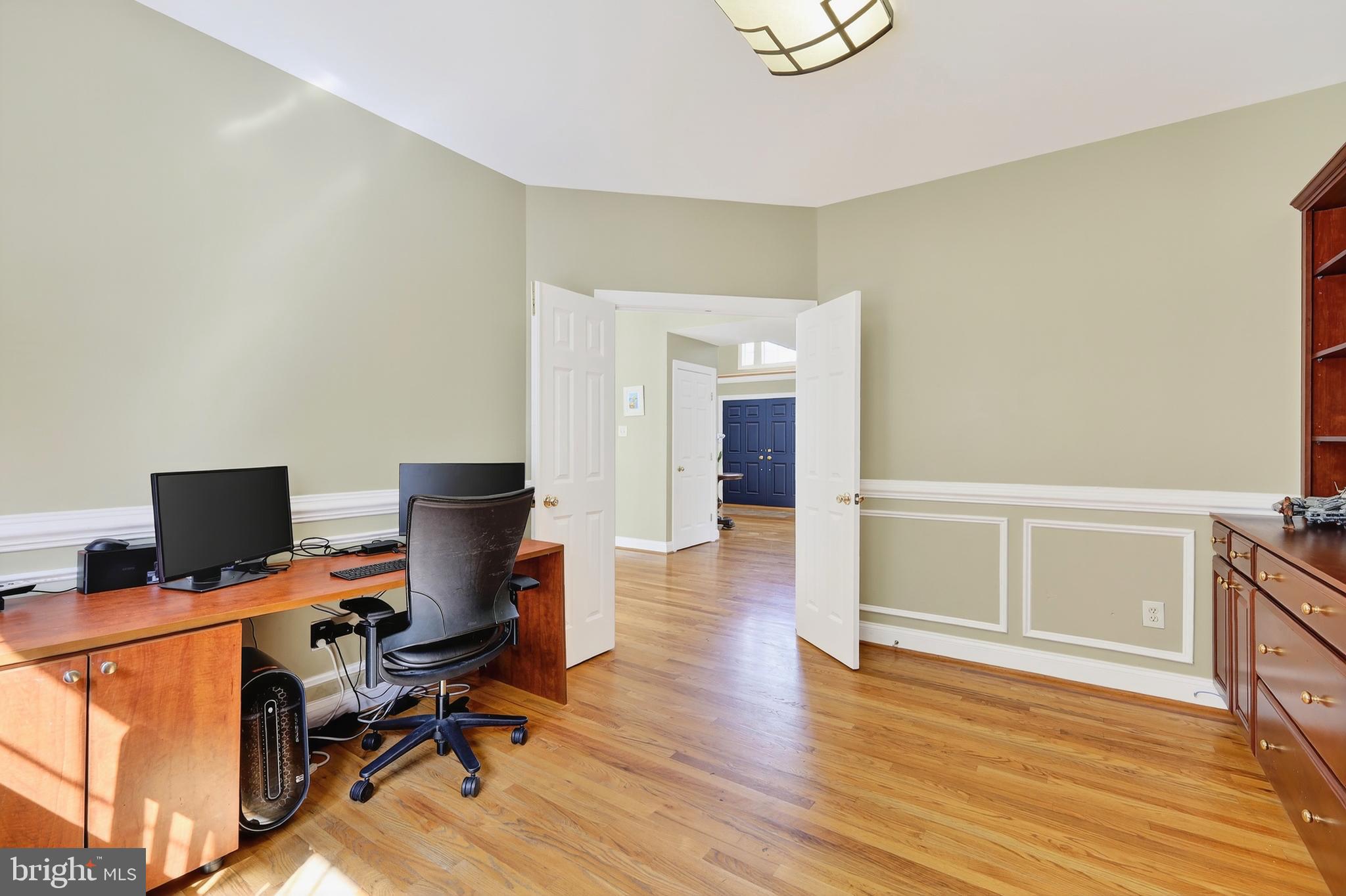 PINDELL WOODS - Residential