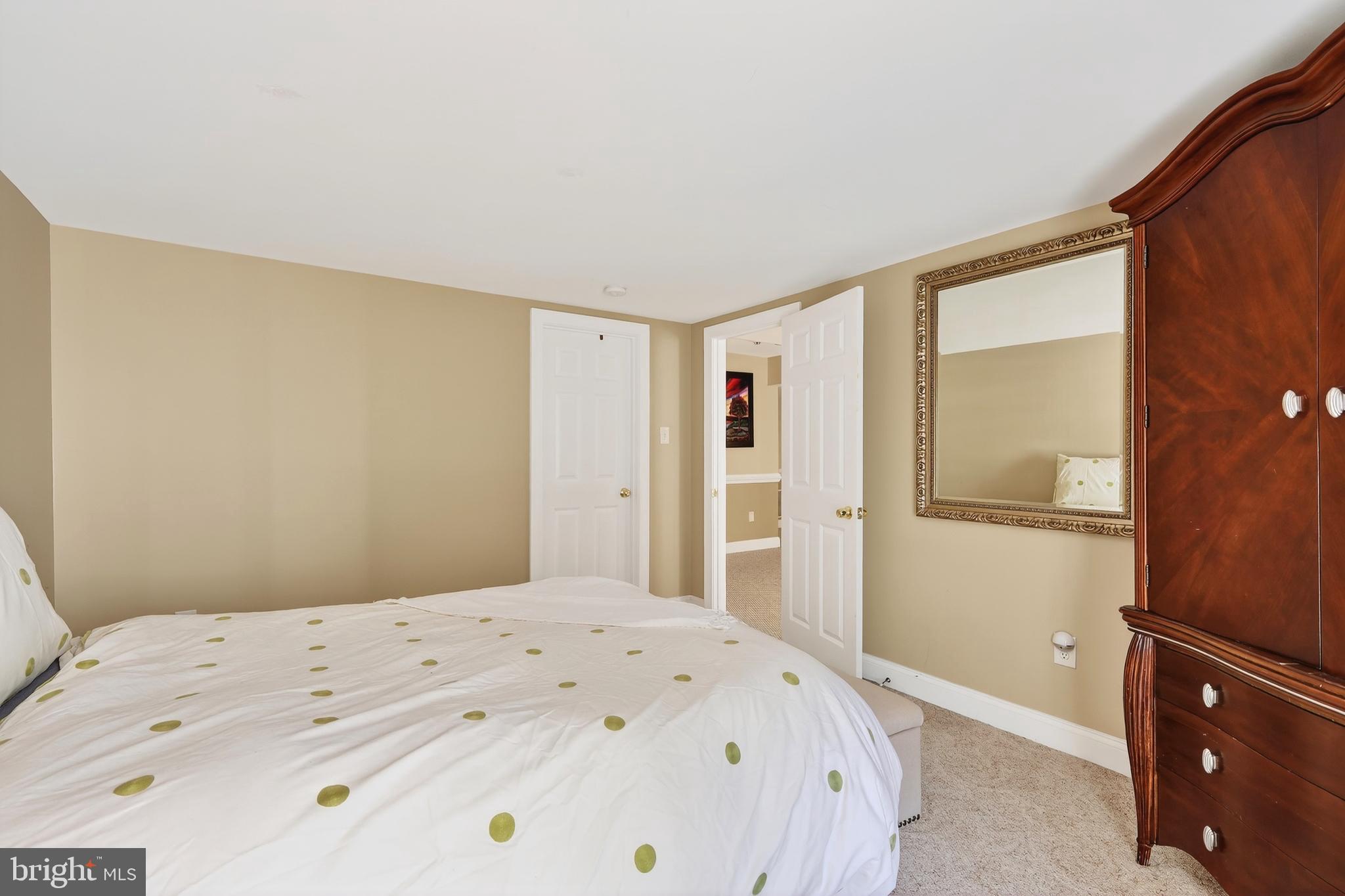 PINDELL WOODS - Residential