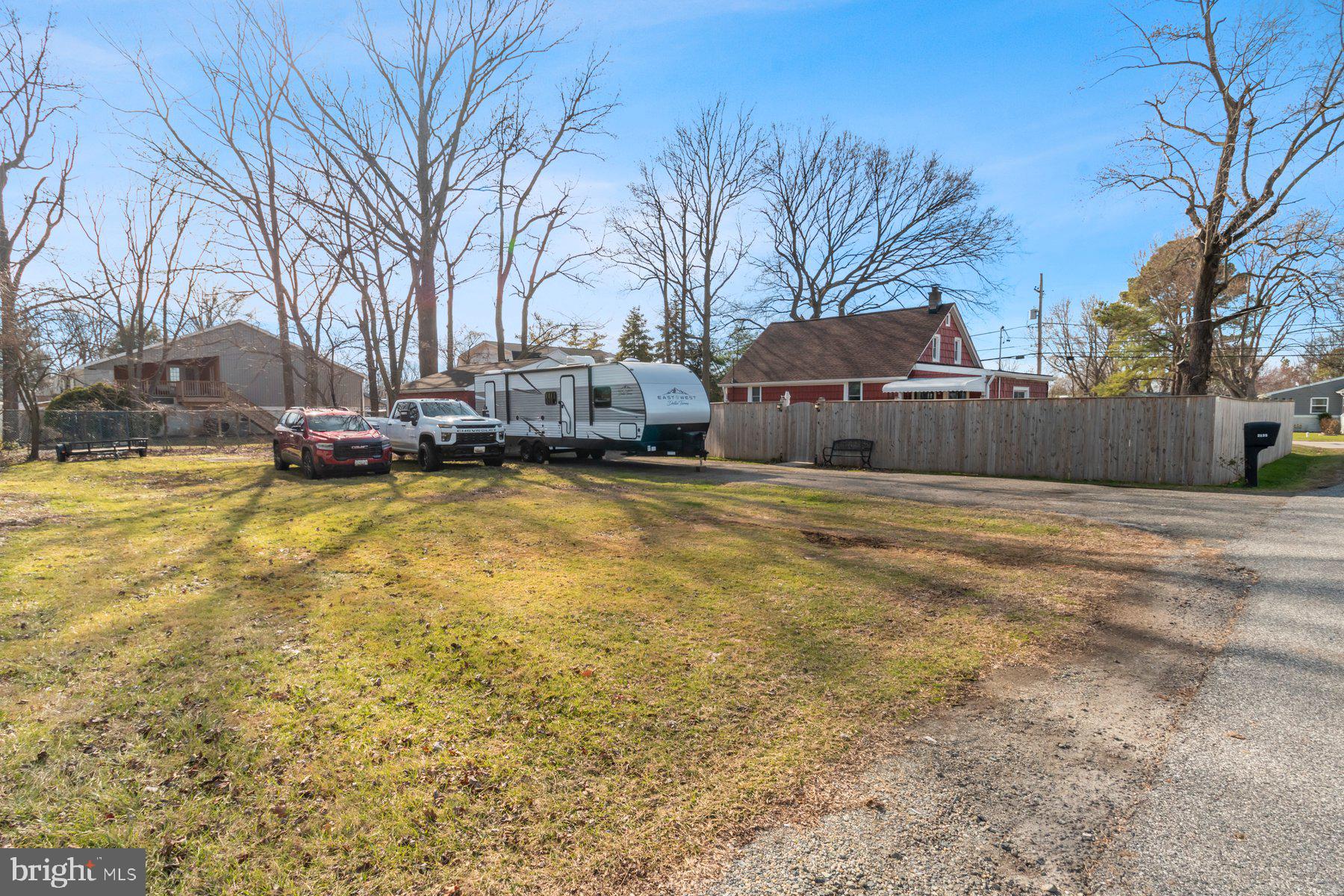 EDGEMERE/SPARROWS POINT - Residential