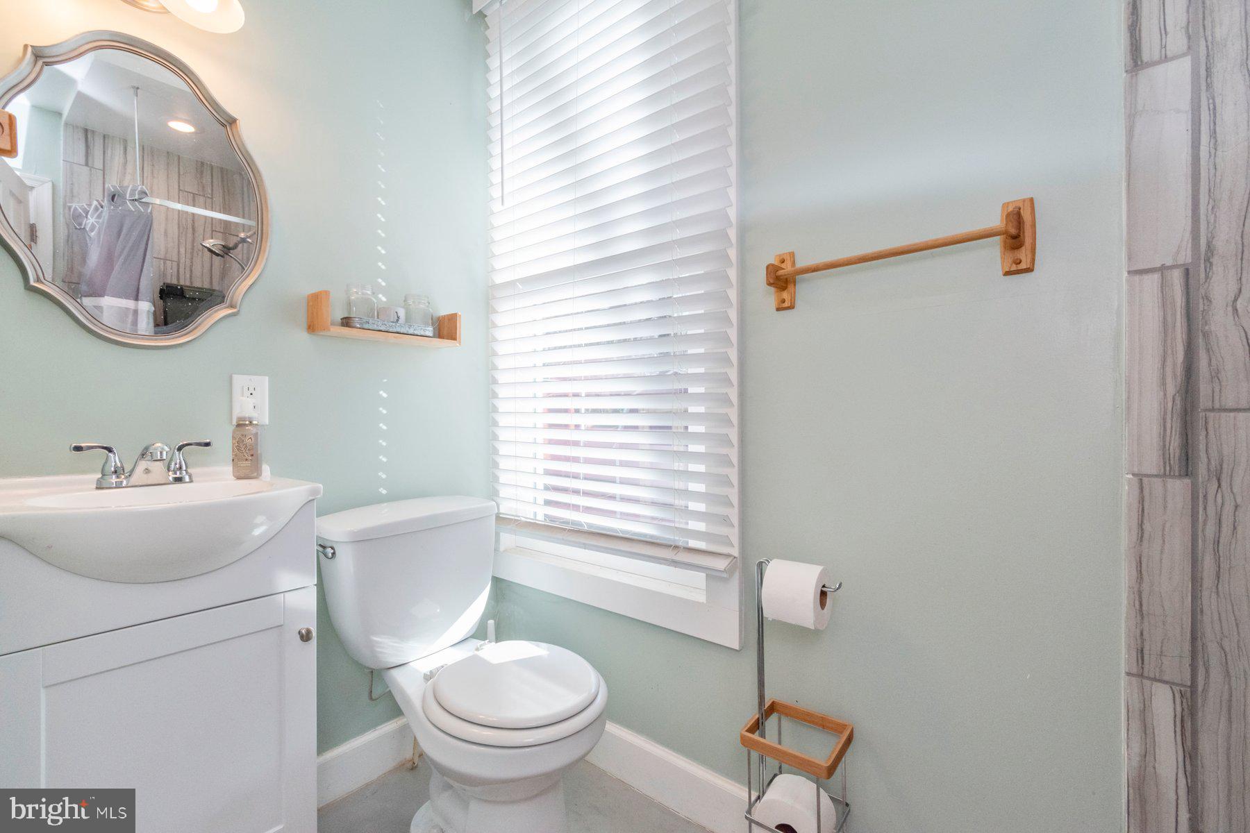 EDGEMERE/SPARROWS POINT - Residential