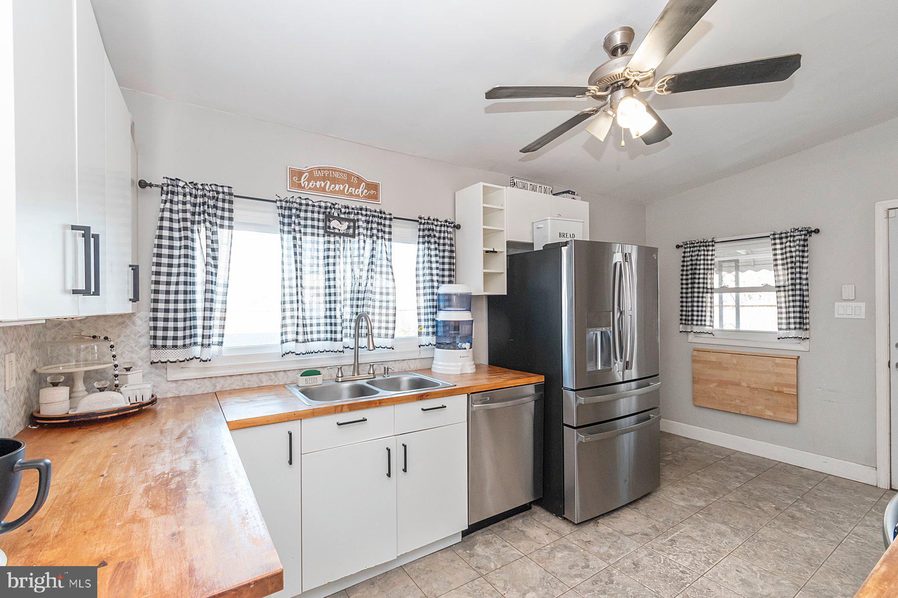 EDGEMERE/SPARROWS POINT - Residential