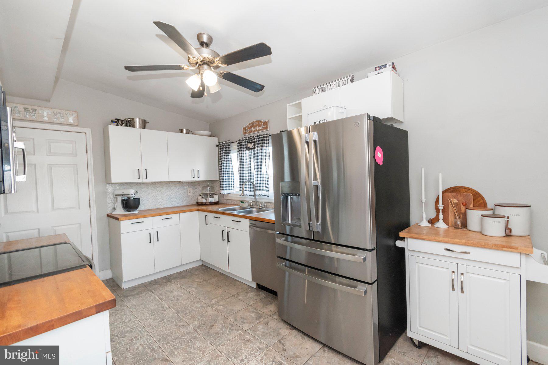 EDGEMERE/SPARROWS POINT - Residential