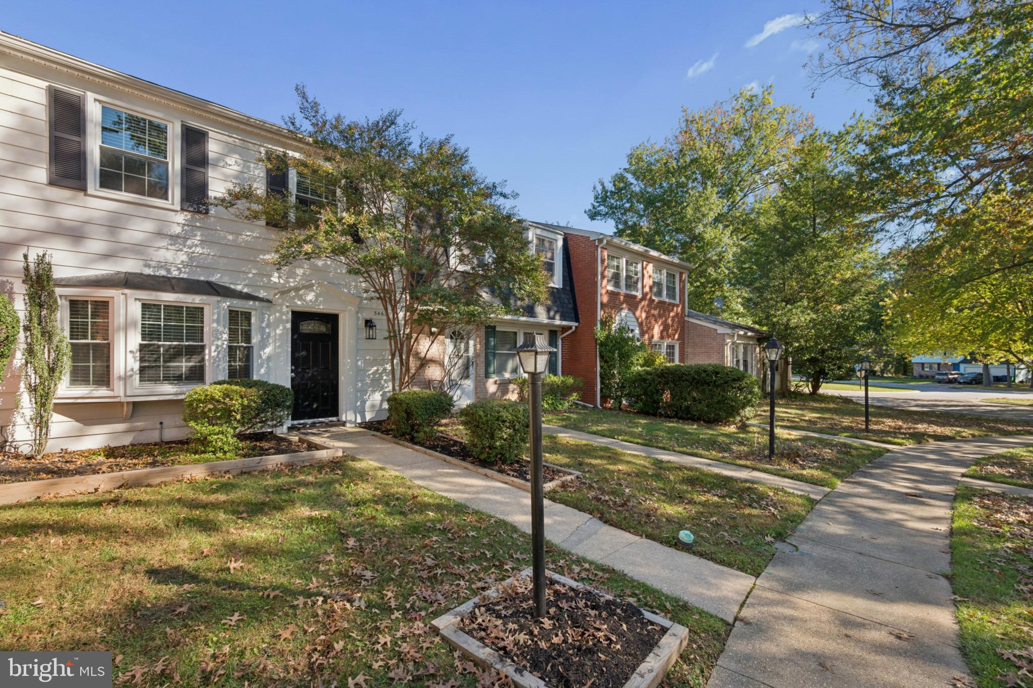 5462 GLOUCESTER ROAD