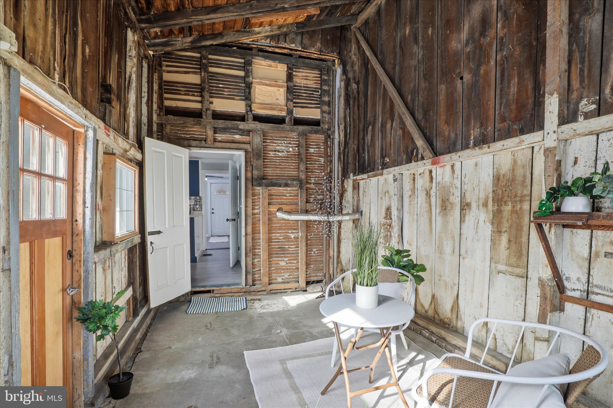 CABBAGE HILL - Residential