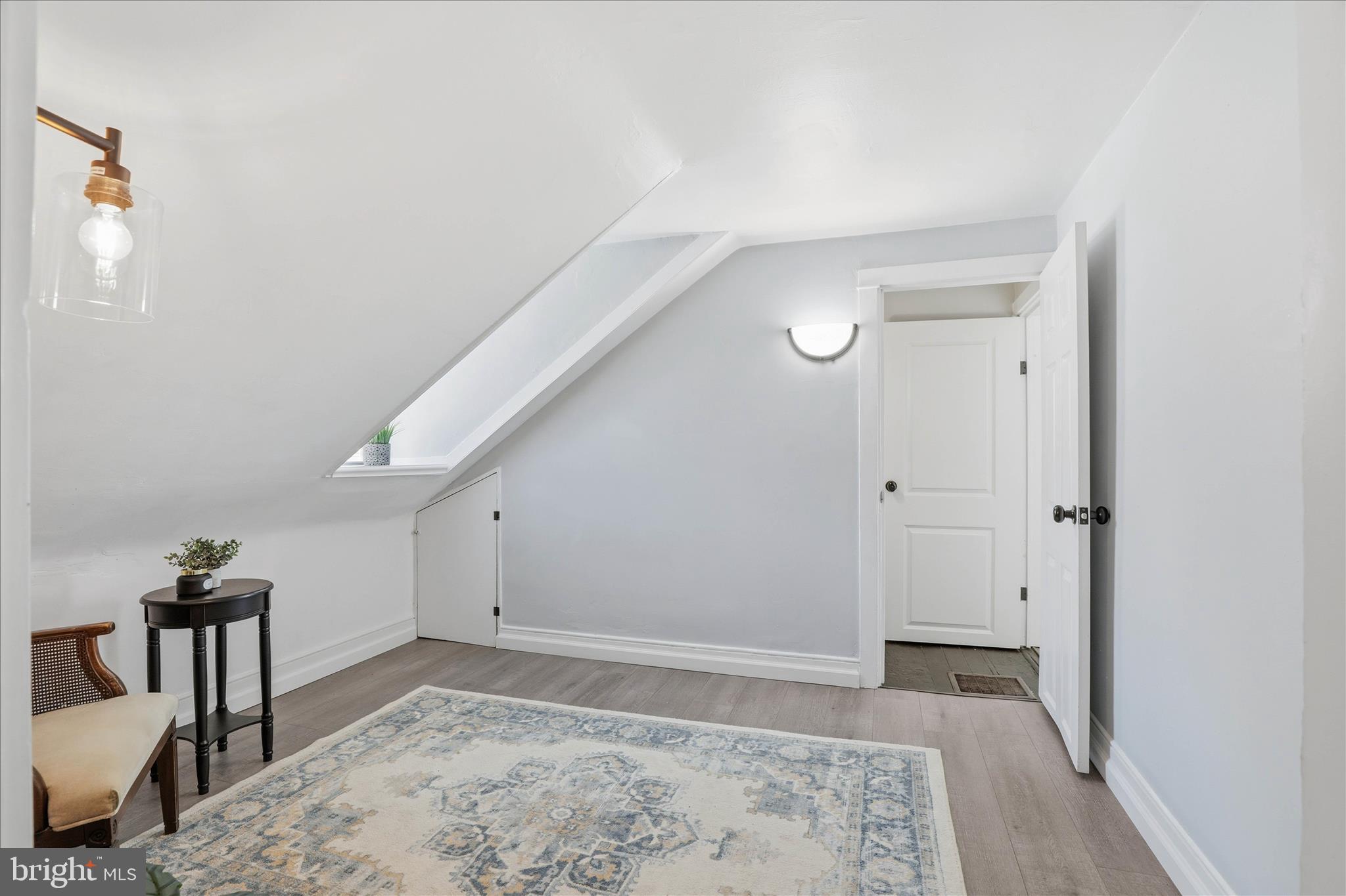 CABBAGE HILL - Residential