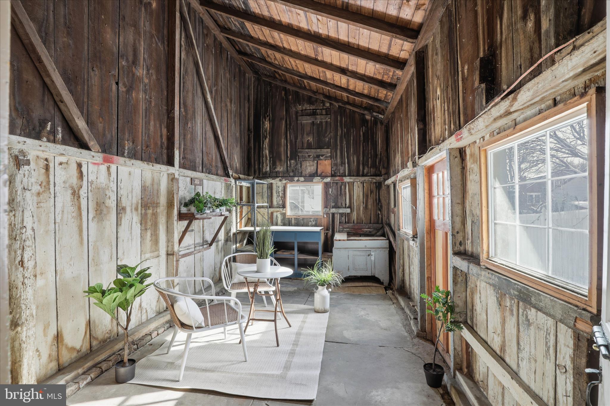 CABBAGE HILL - Residential